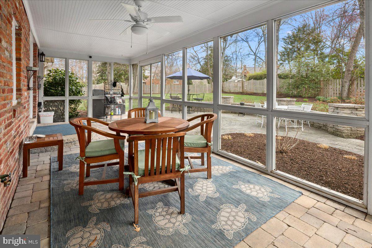 WESTGATE - Residential