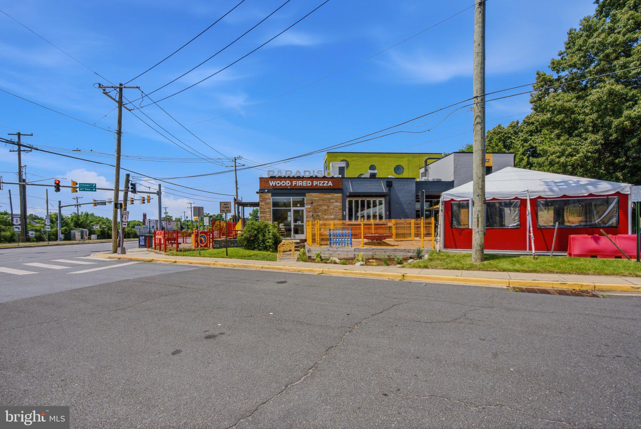 HYATTSVILLE - Residential