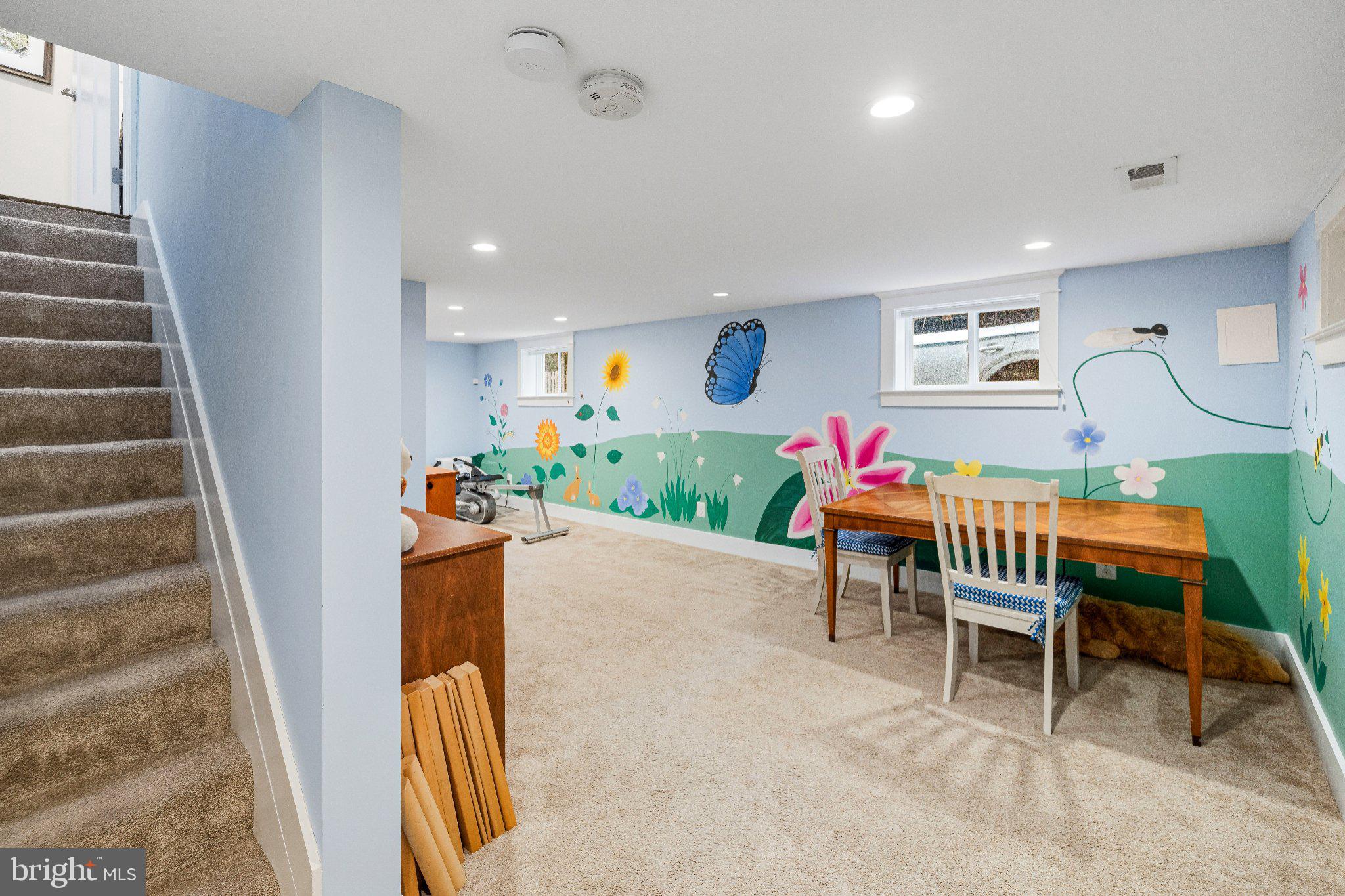 HYATTSVILLE - Residential