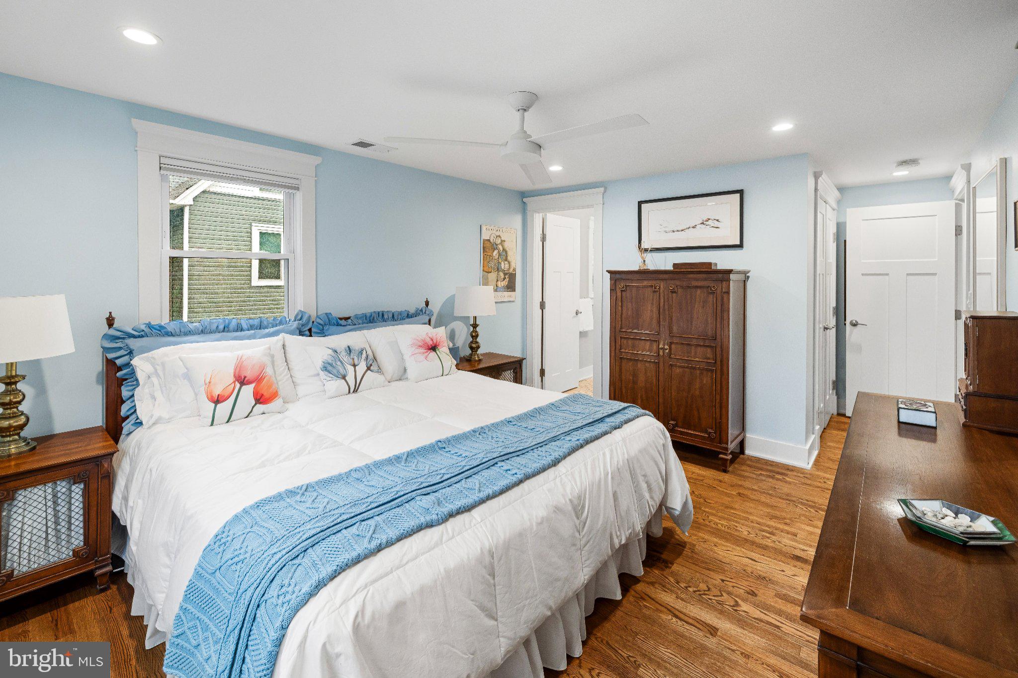 HYATTSVILLE - Residential