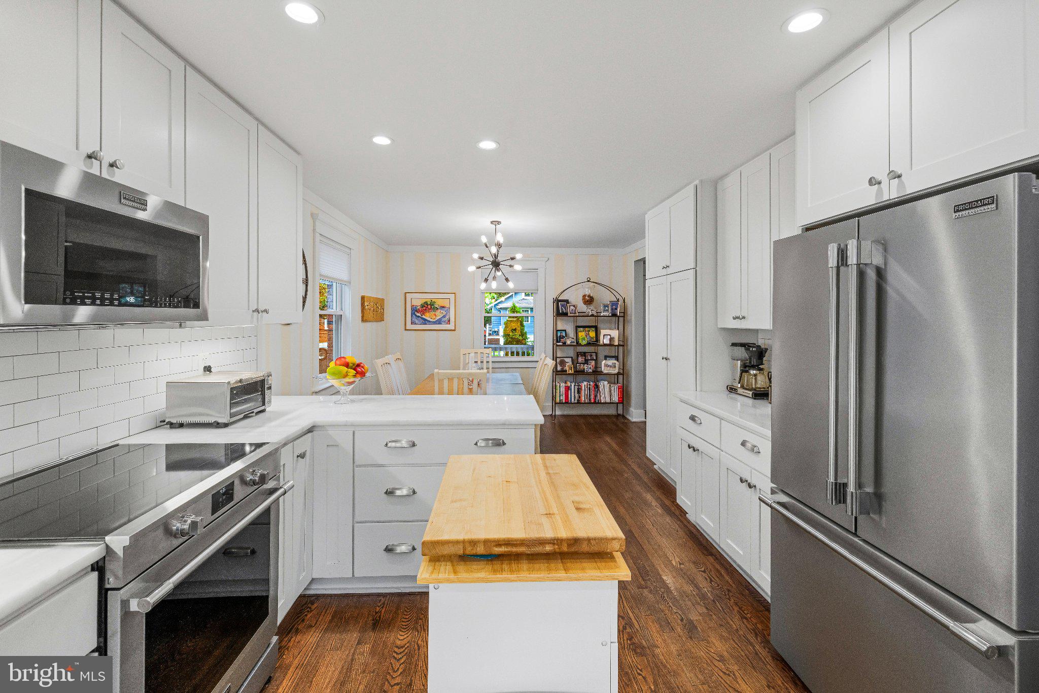 HYATTSVILLE - Residential