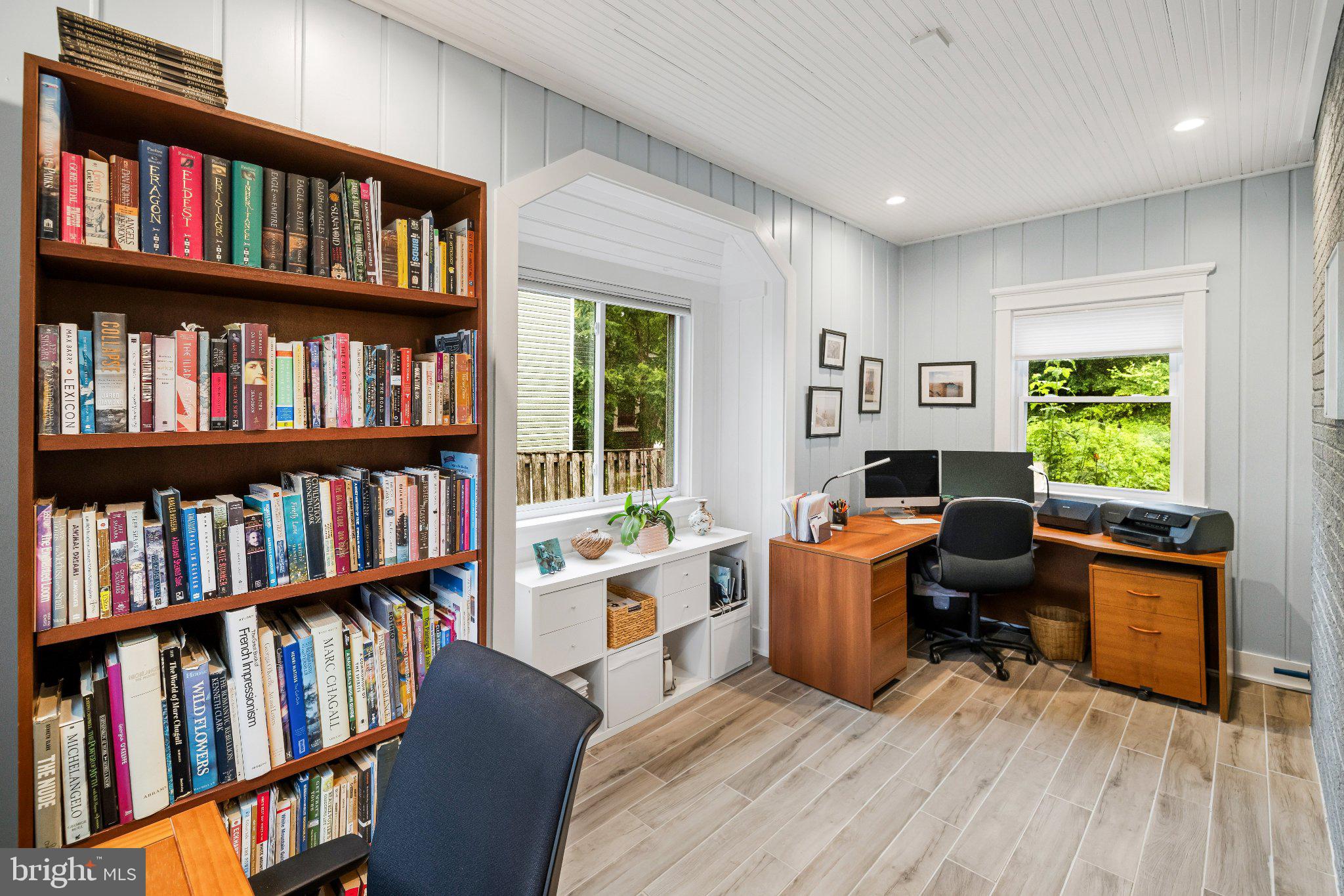 HYATTSVILLE - Residential