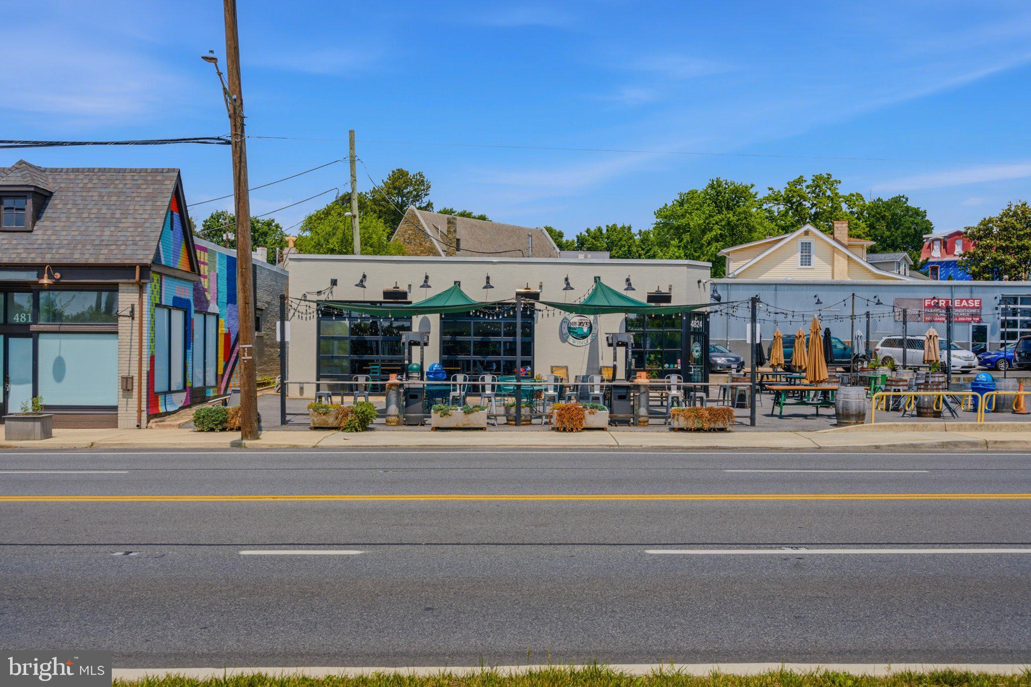 HYATTSVILLE - Residential