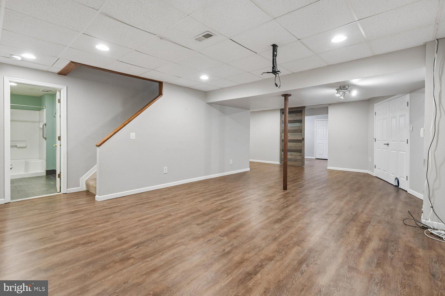 CAMBRIA - Residential