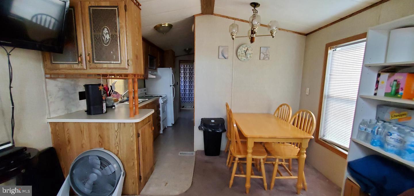 INDIAN ACRES - Residential