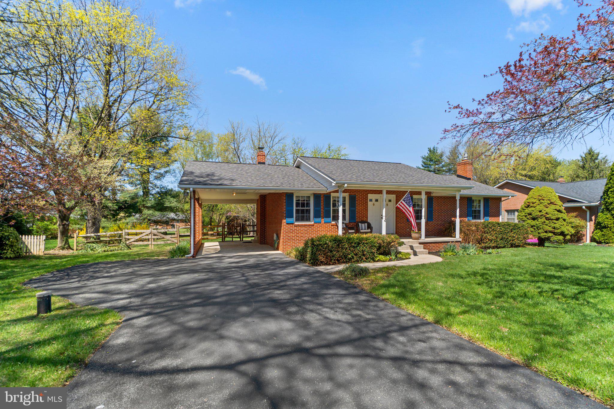 CLOVER HILL - Residential