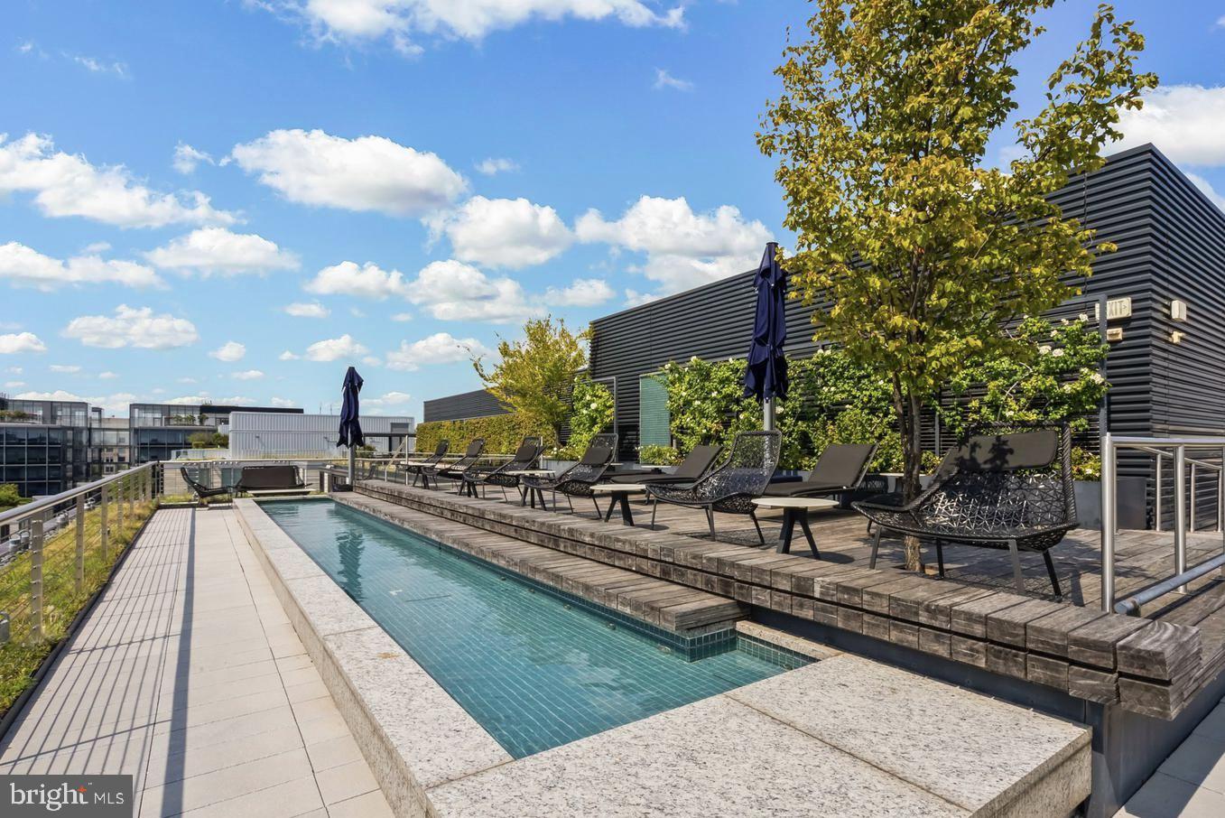 PENN QUARTER - Residential