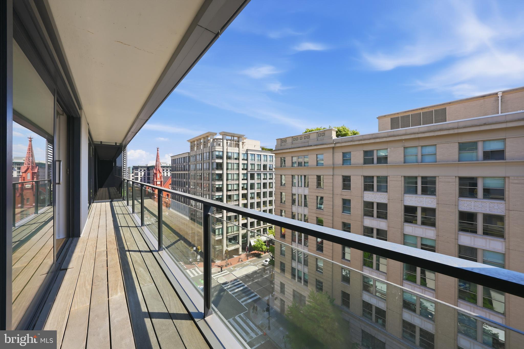 PENN QUARTER - Residential