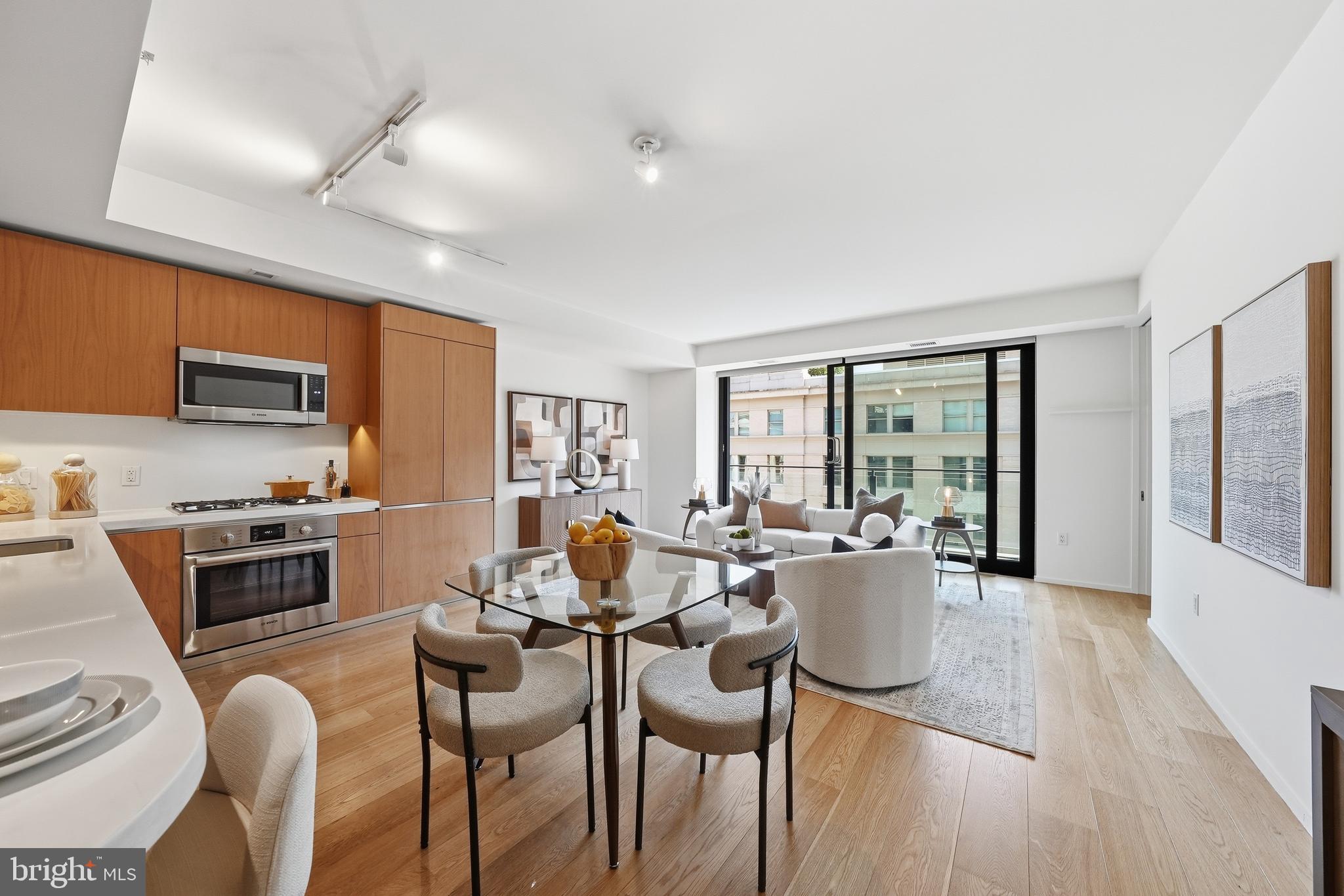 PENN QUARTER - Residential