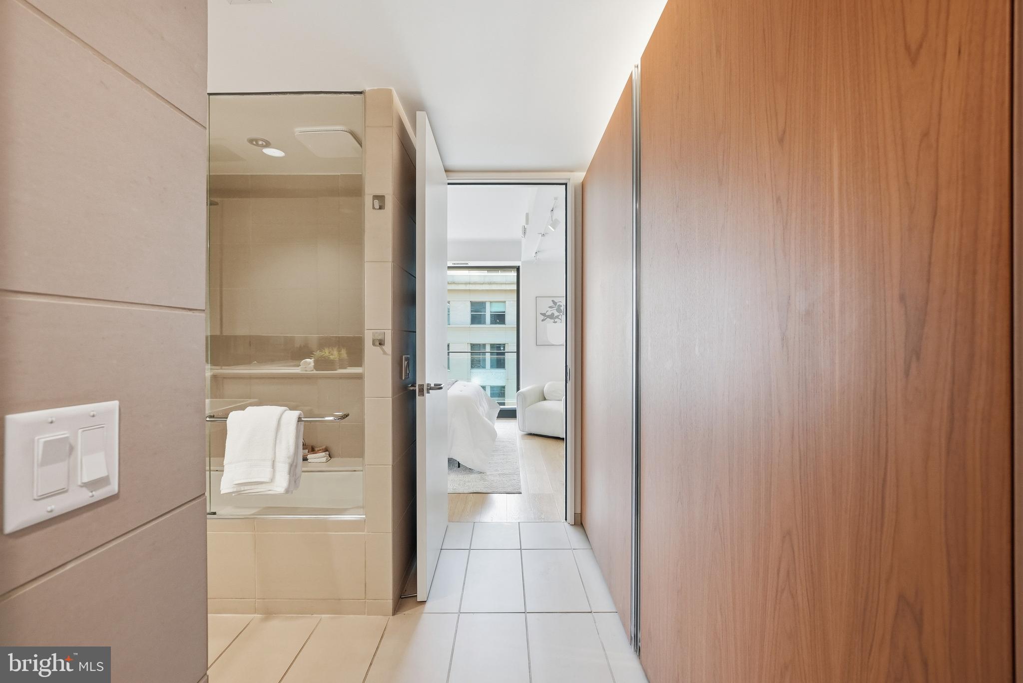 PENN QUARTER - Residential