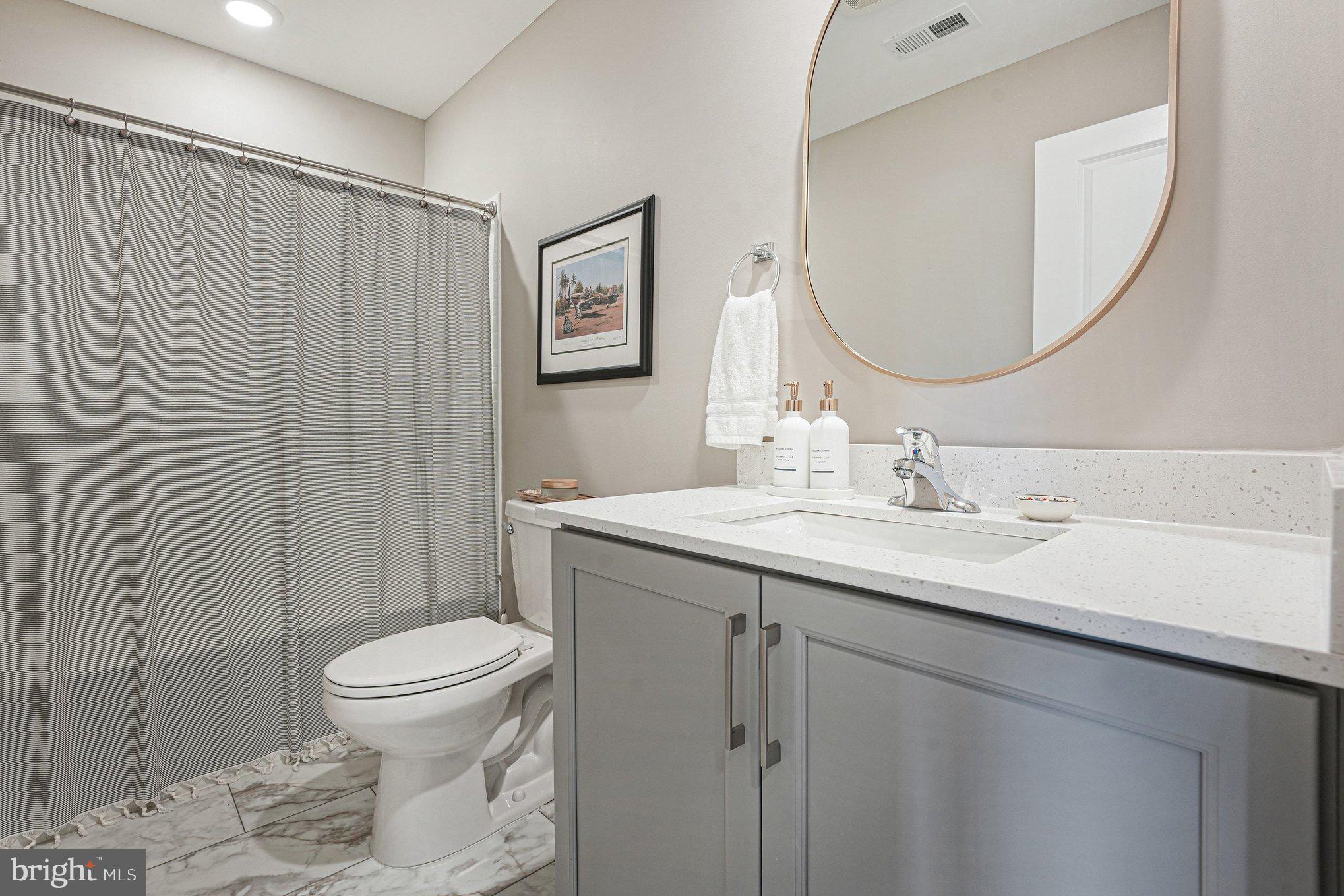 RIVER POINTE - Residential