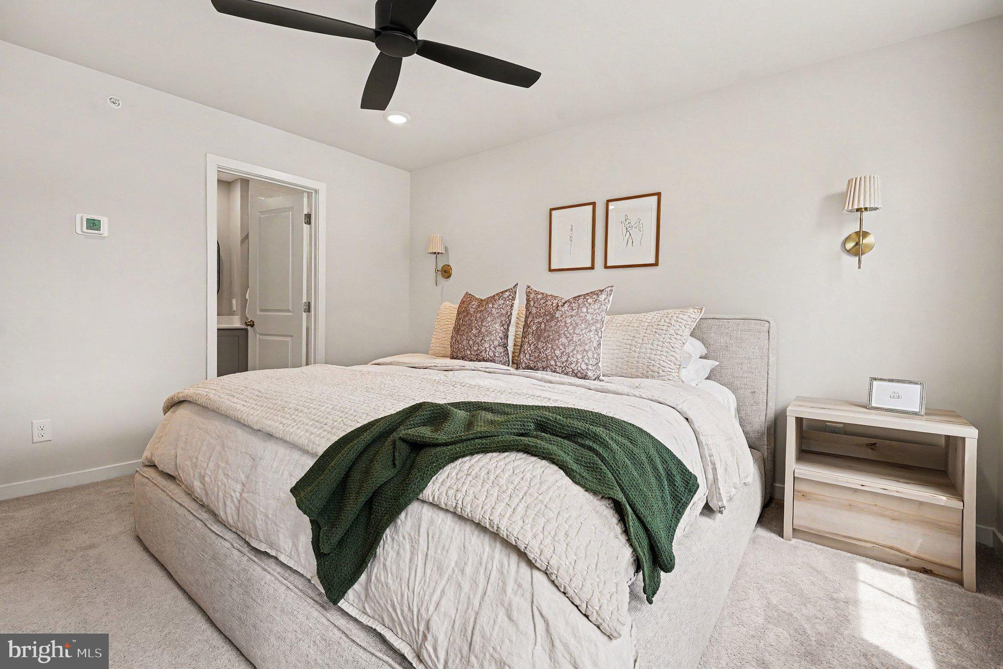 RIVER POINTE - Residential