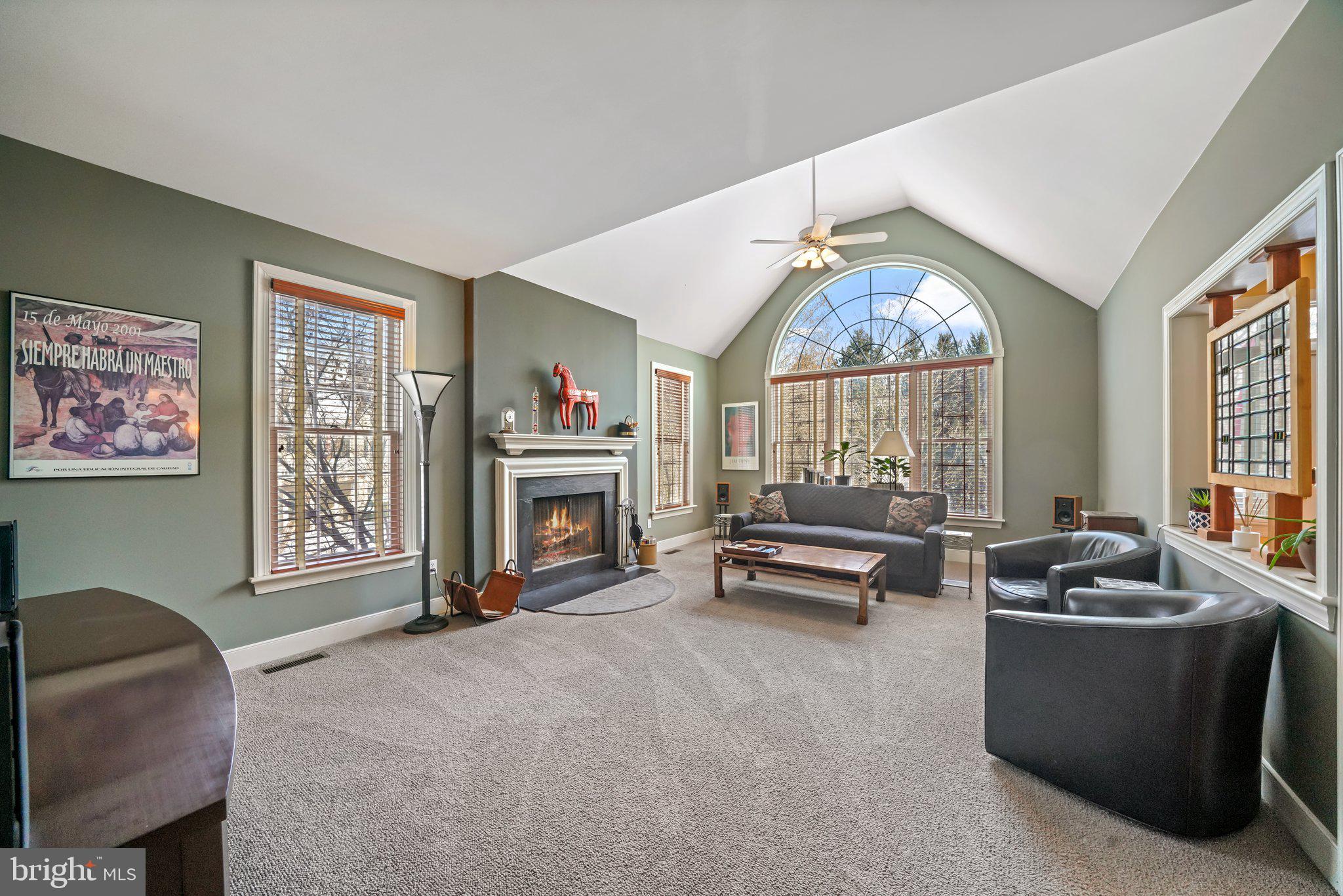 ROSSMORE - Residential
