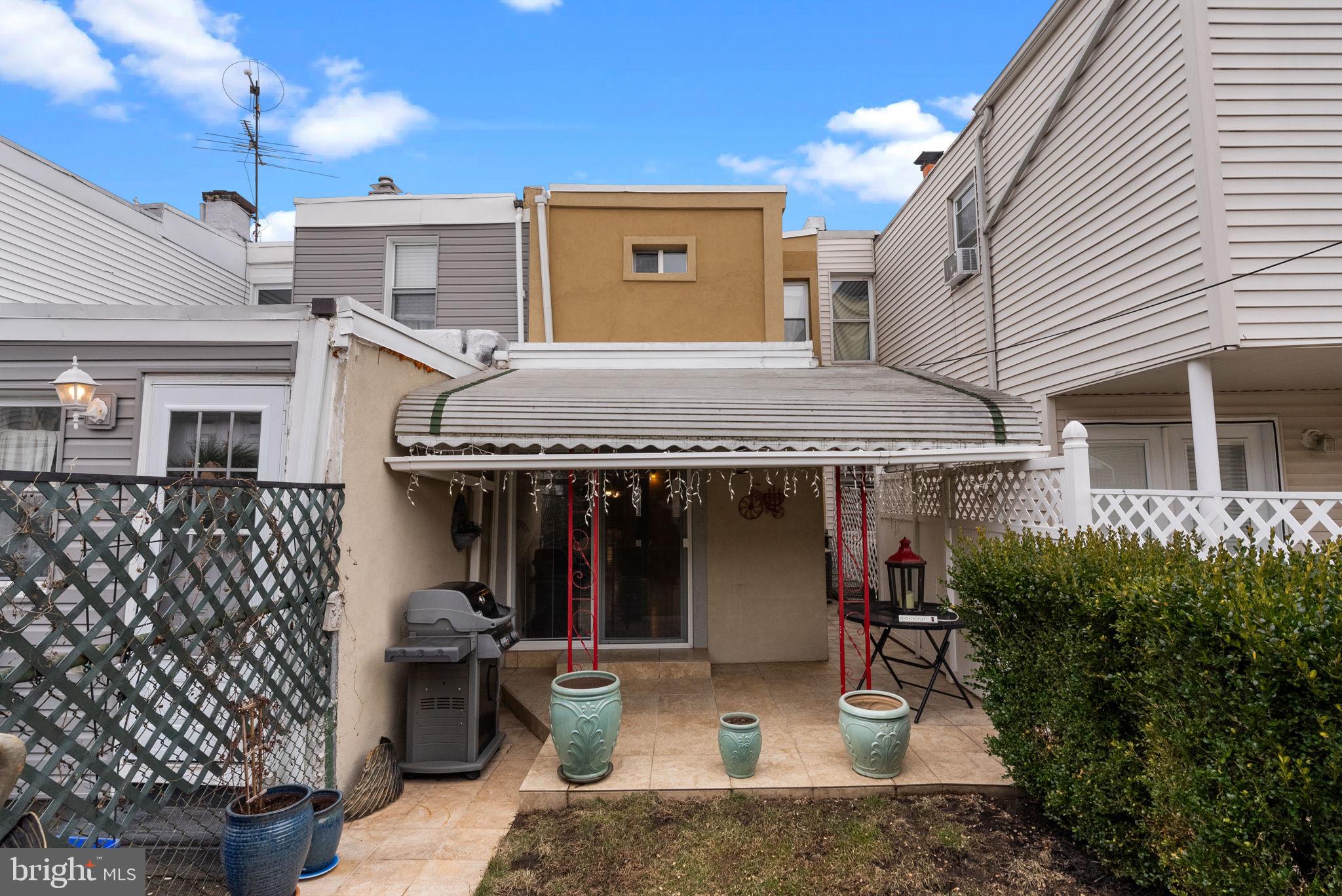 PORT RICHMOND - Residential