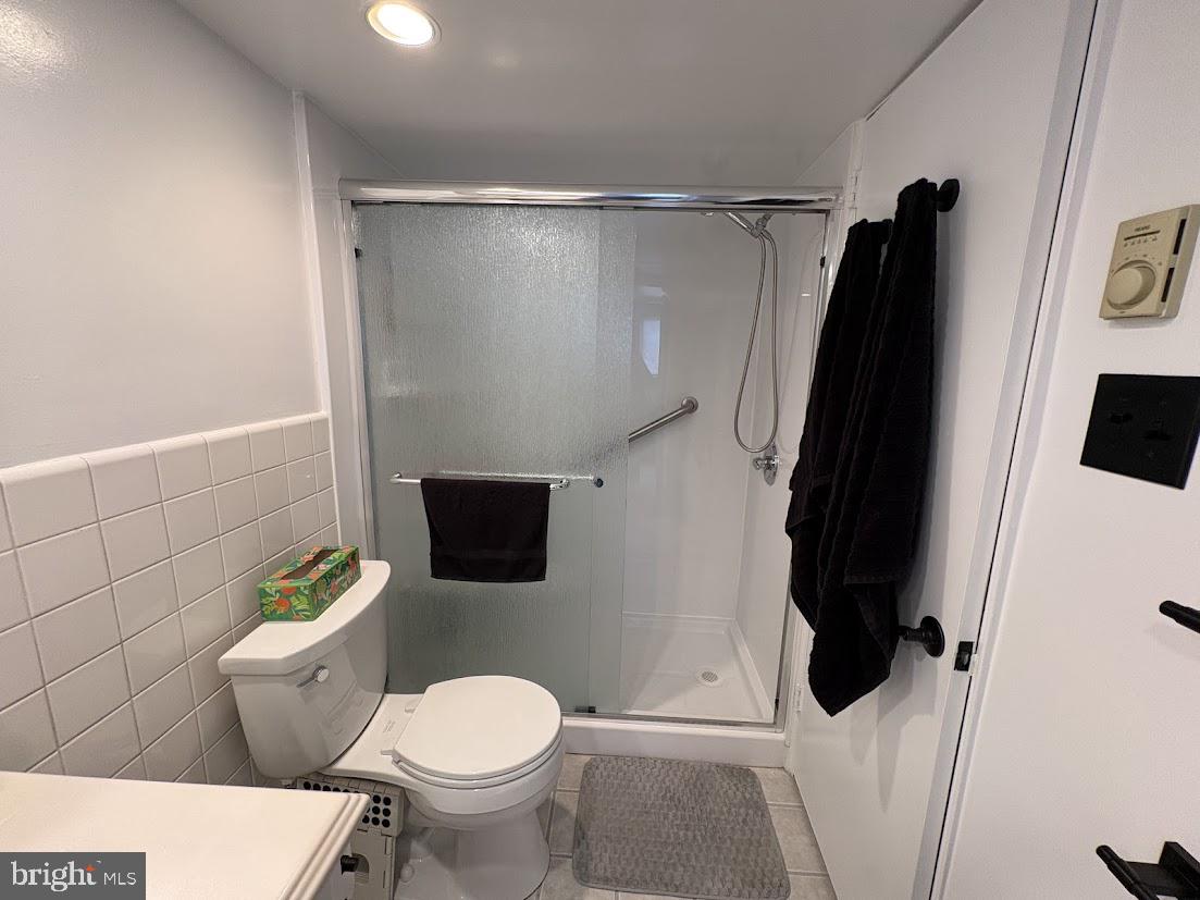 JENKINTOWN - Residential
