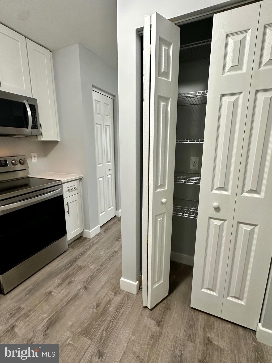 WHITPAIN HILLS - Residential