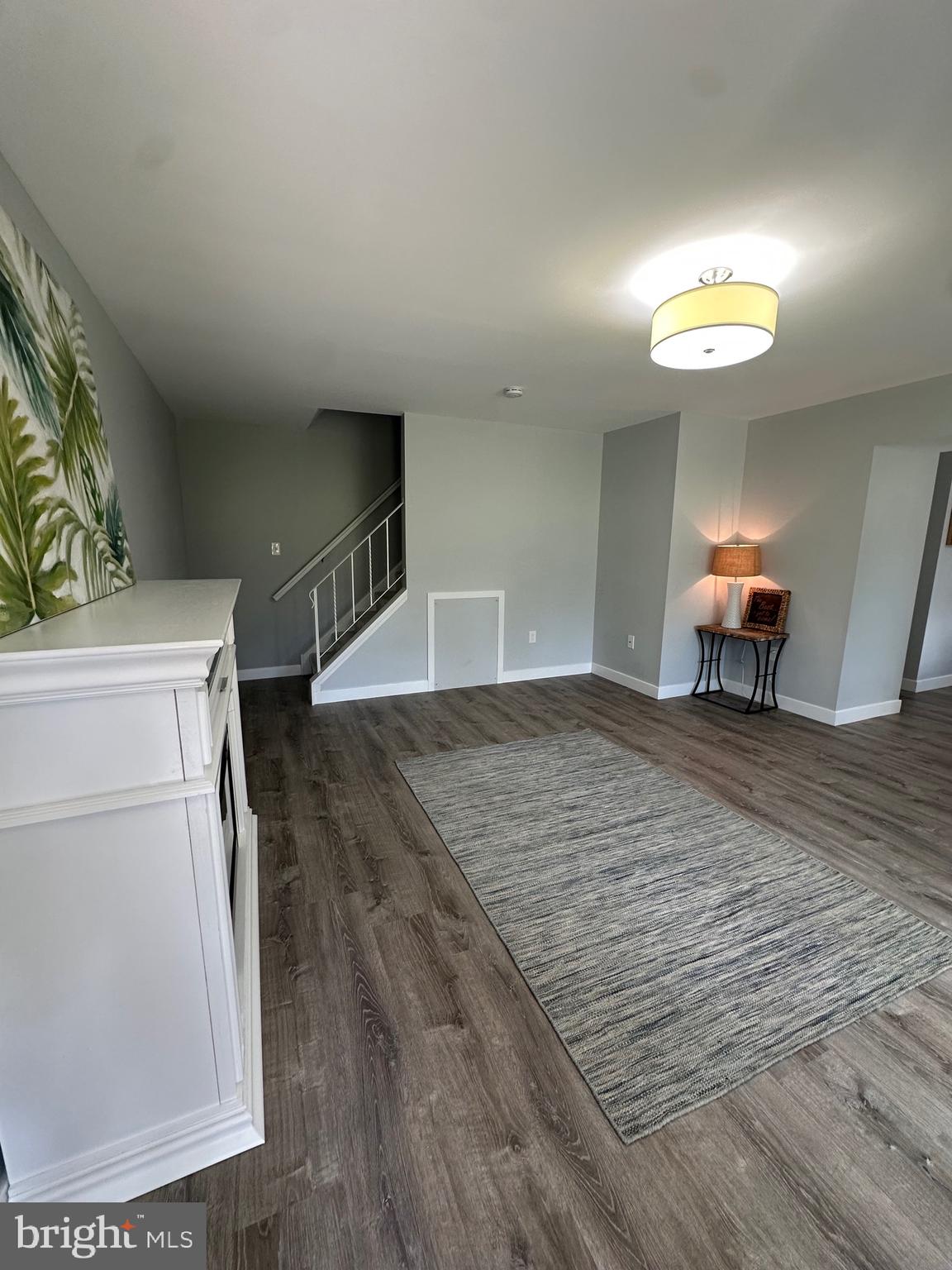 WHITPAIN HILLS - Residential