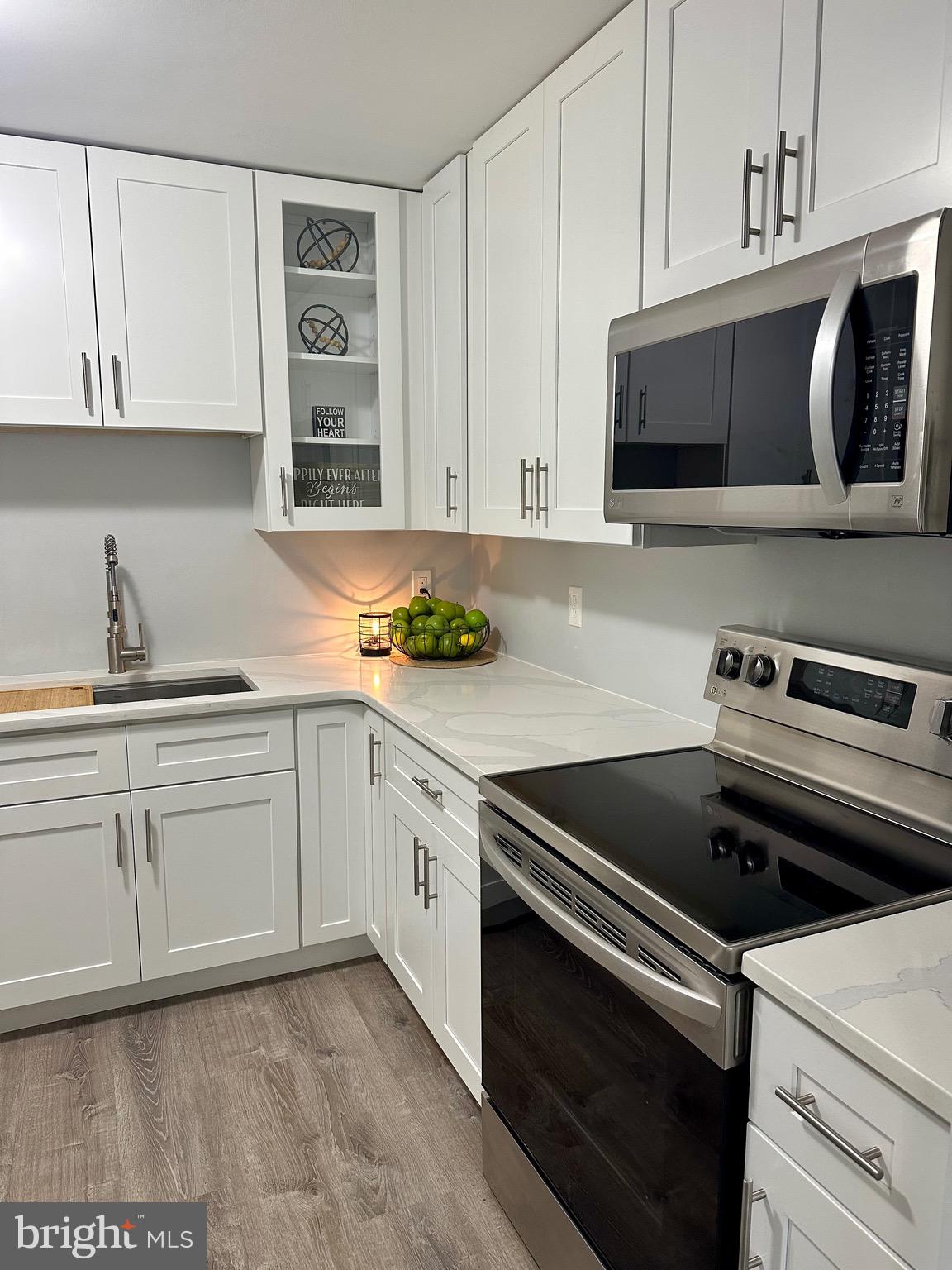 WHITPAIN HILLS - Residential