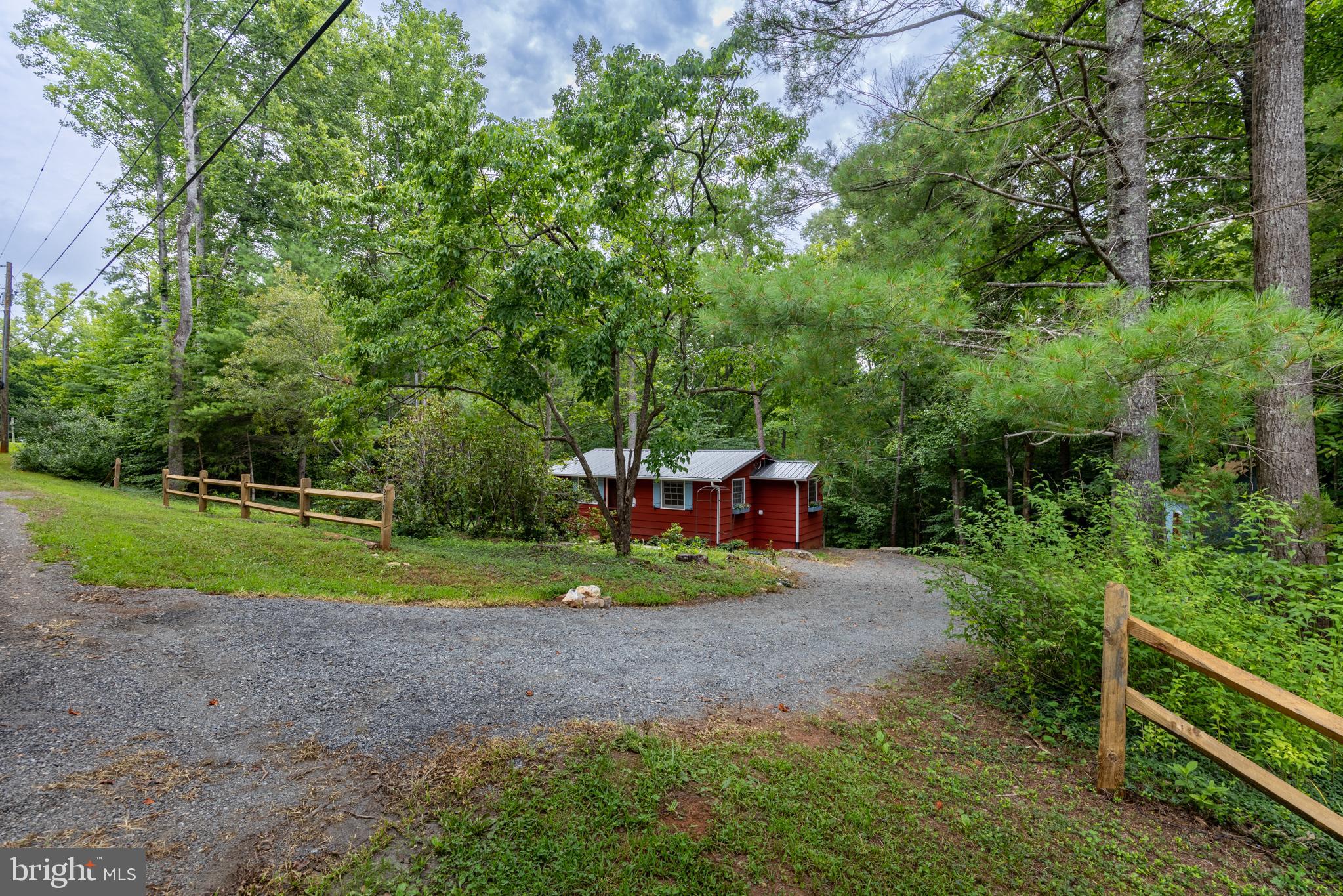 LAUREL MOUNTAIN - Residential