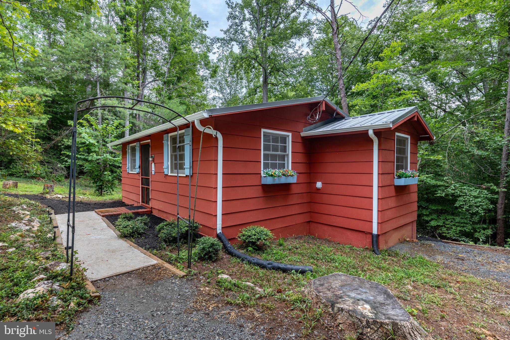 LAUREL MOUNTAIN - Residential