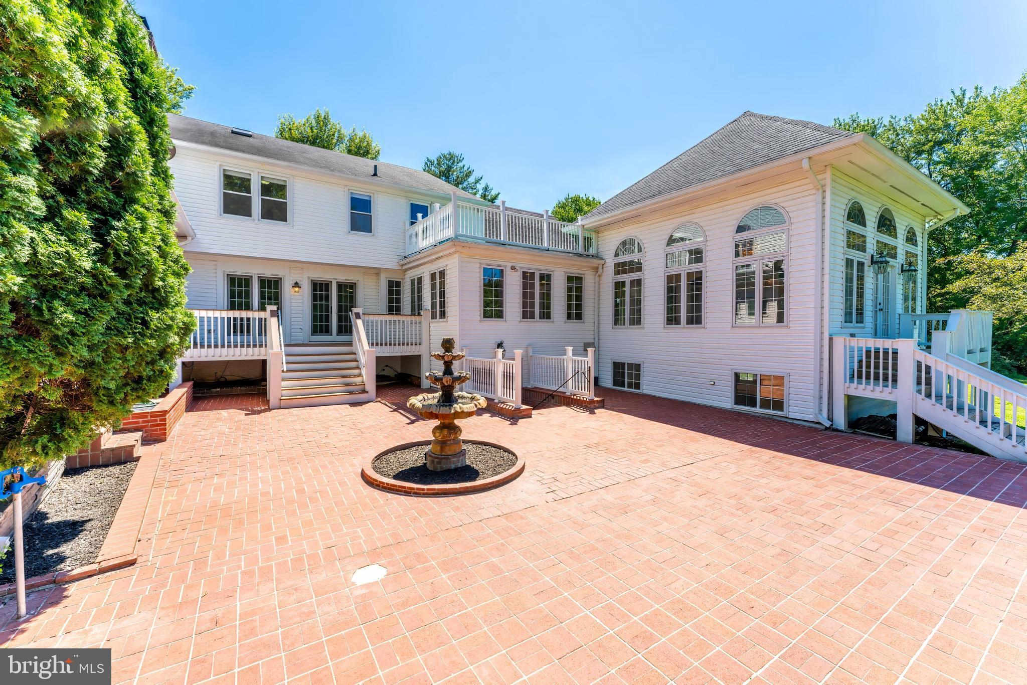 RICHLAND HUNT - Residential