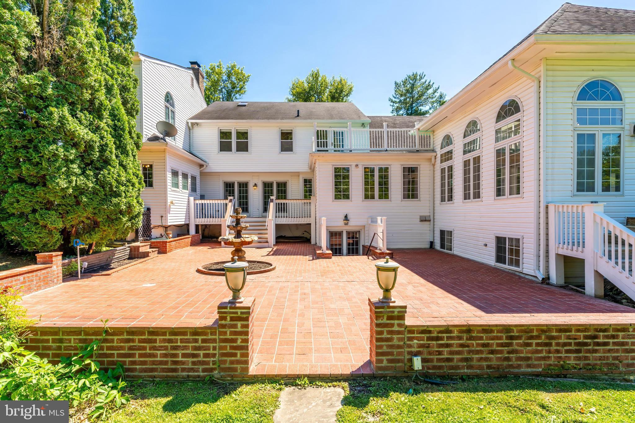 RICHLAND HUNT - Residential