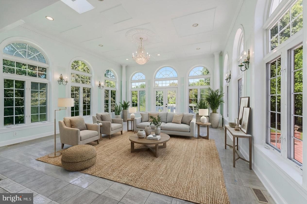 RICHLAND HUNT - Residential