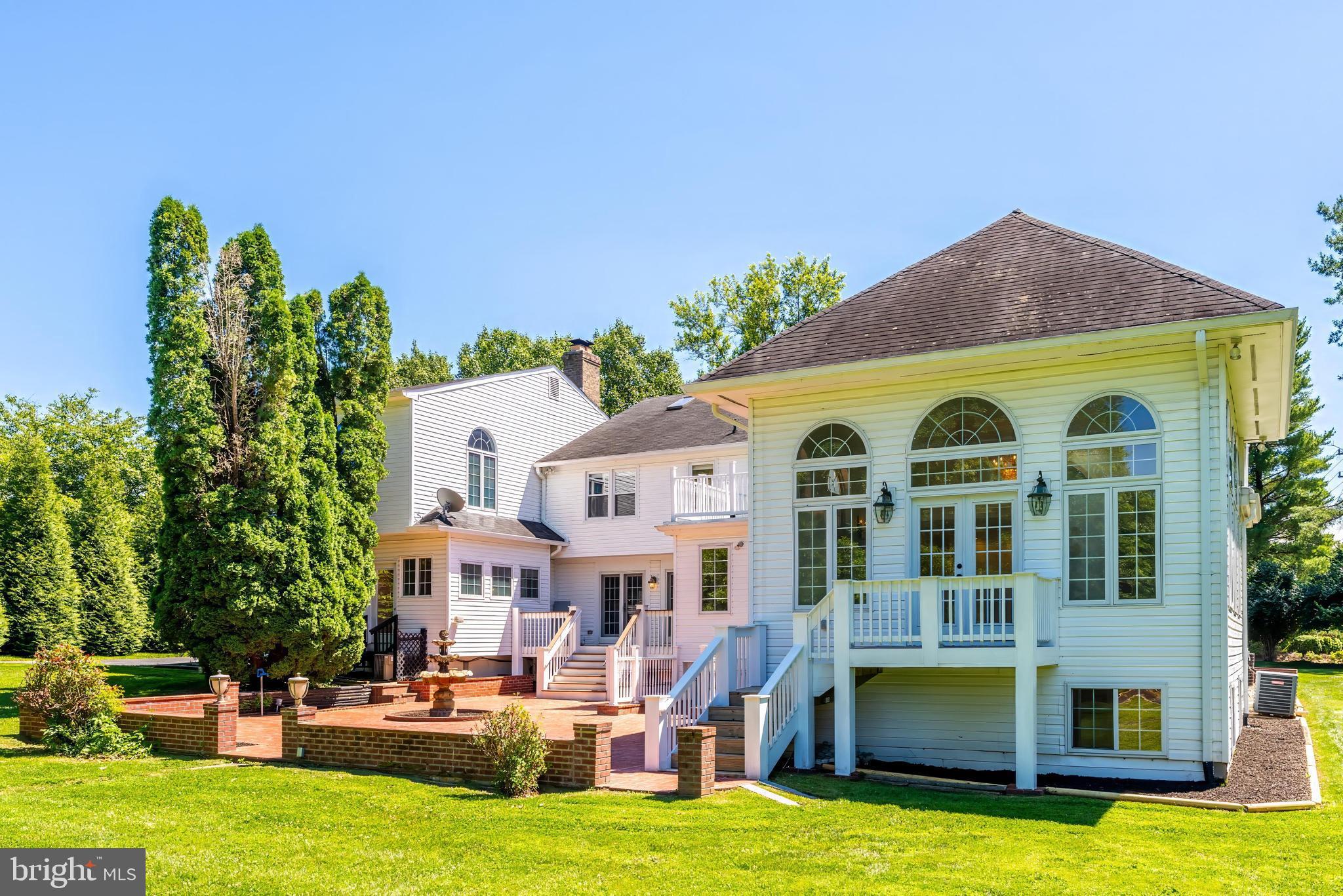 RICHLAND HUNT - Residential