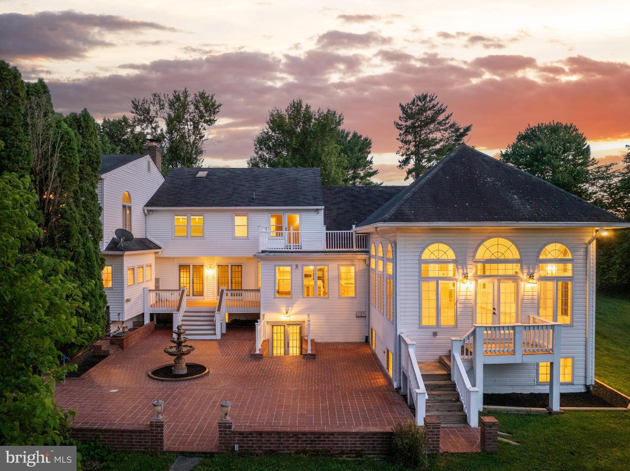 RICHLAND HUNT - Residential