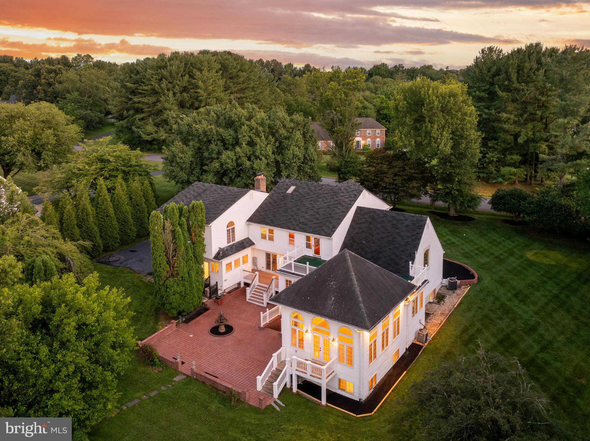 RICHLAND HUNT - Residential