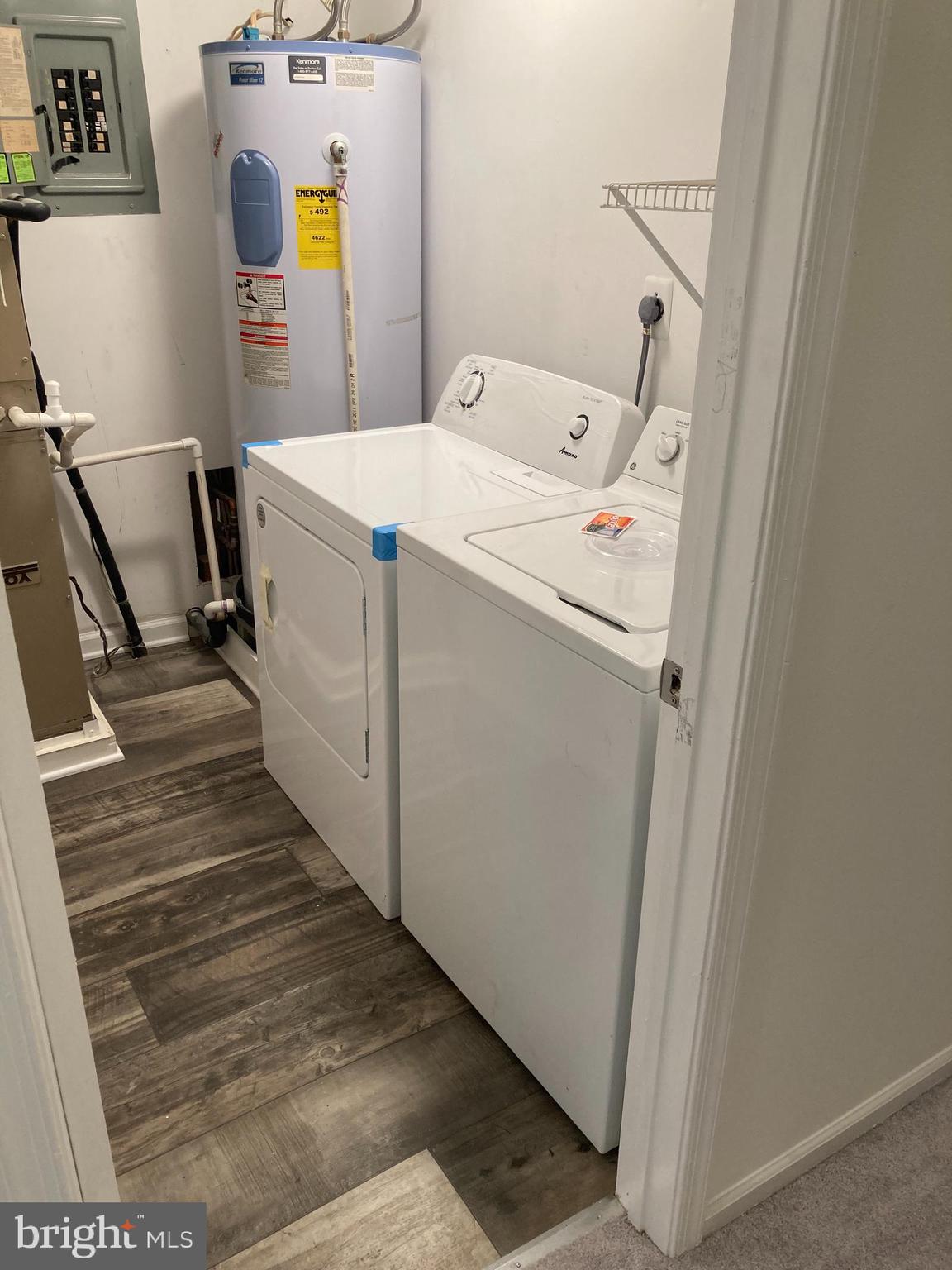 CRESTWOOD CONDO - Residential Lease