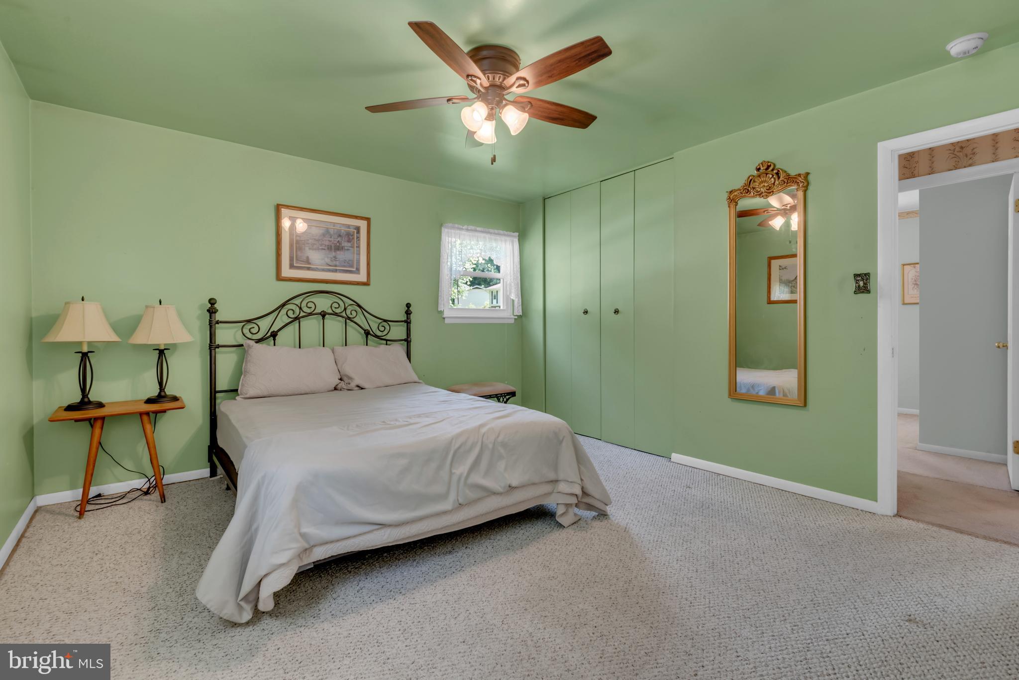 LANDHAVEN - Residential