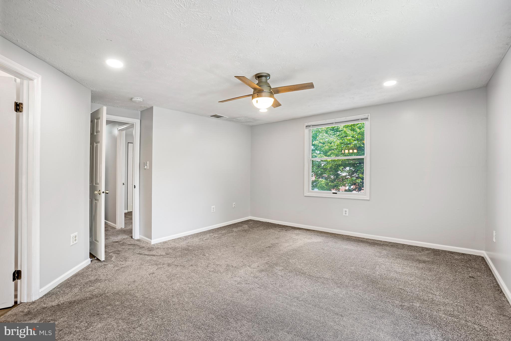 FREDERICKTOWNE VILLAGE - Residential