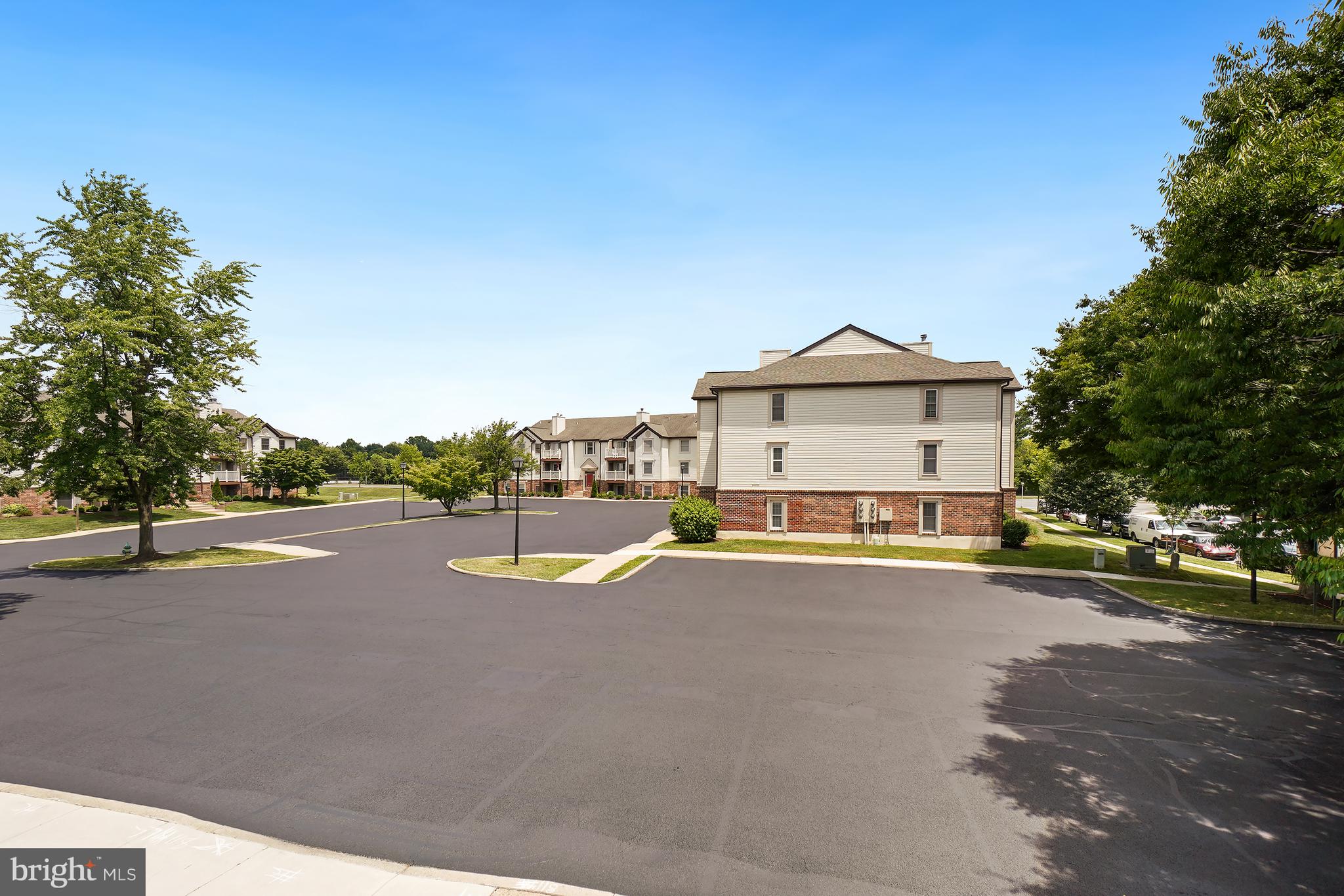 FREDERICKTOWNE VILLAGE - Residential