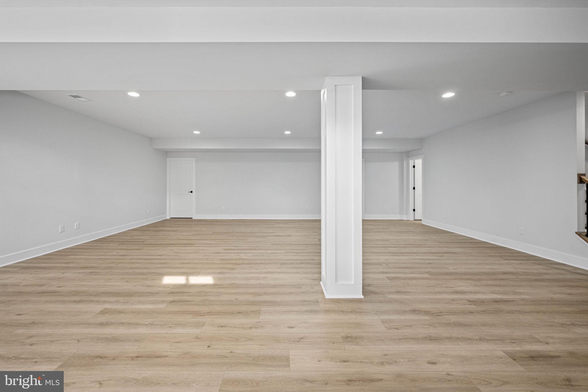 ROSNI ESTATES - Residential