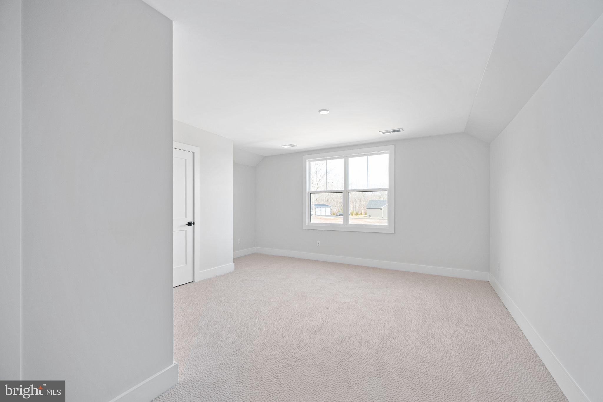 ROSNI ESTATES - Residential