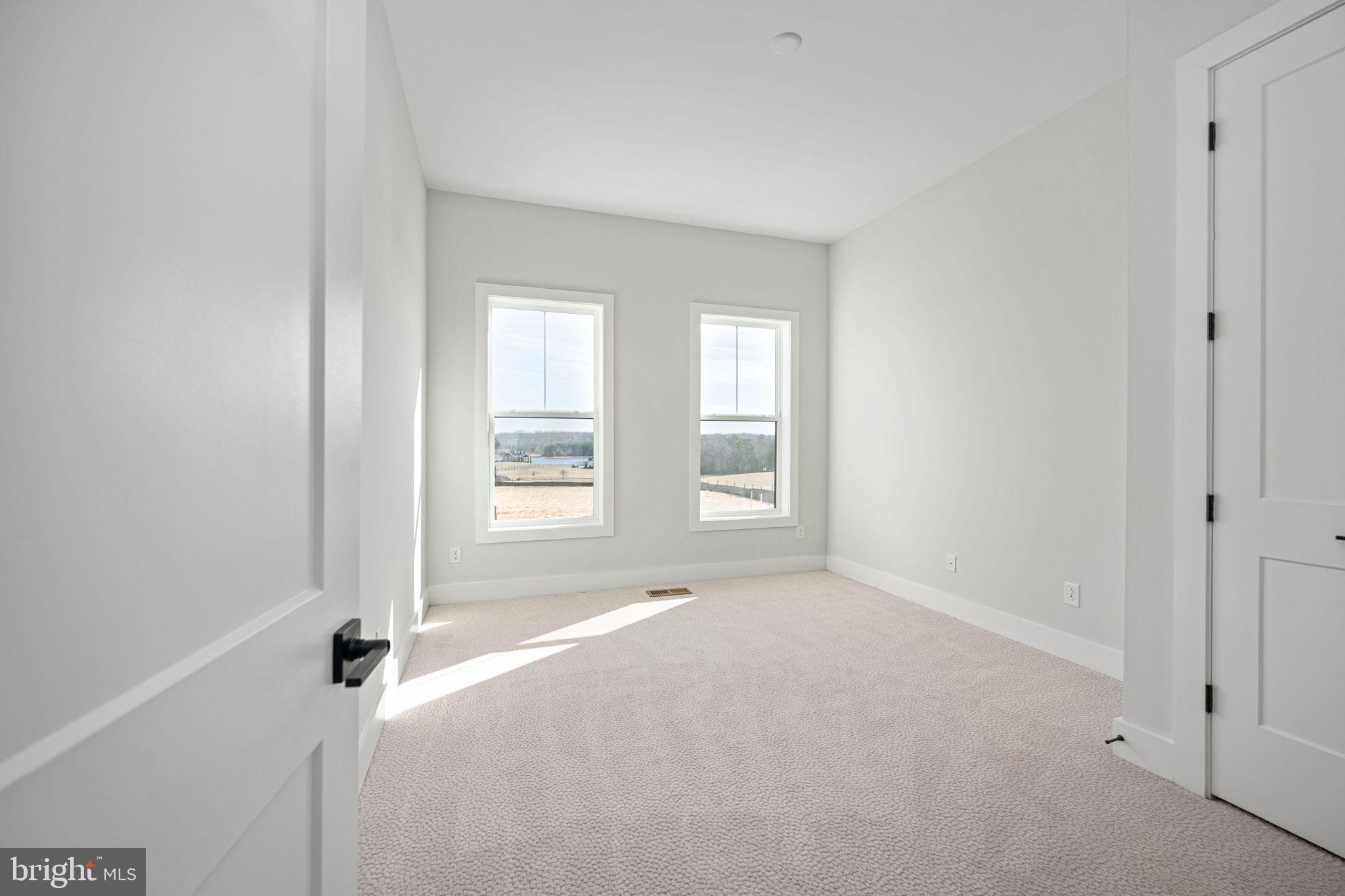 ROSNI ESTATES - Residential