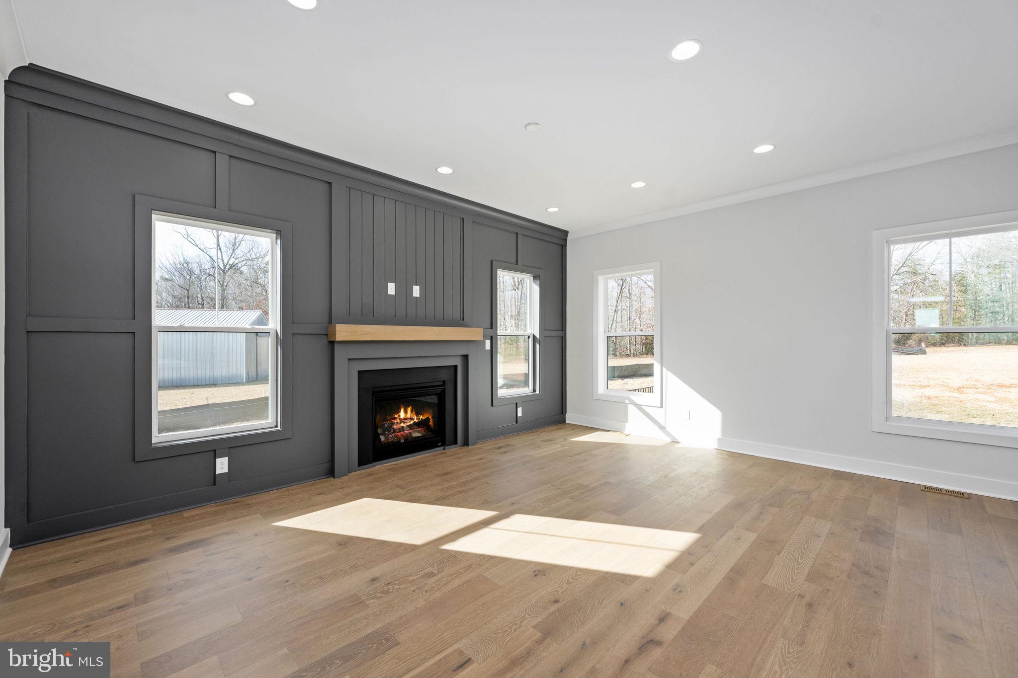 ROSNI ESTATES - Residential