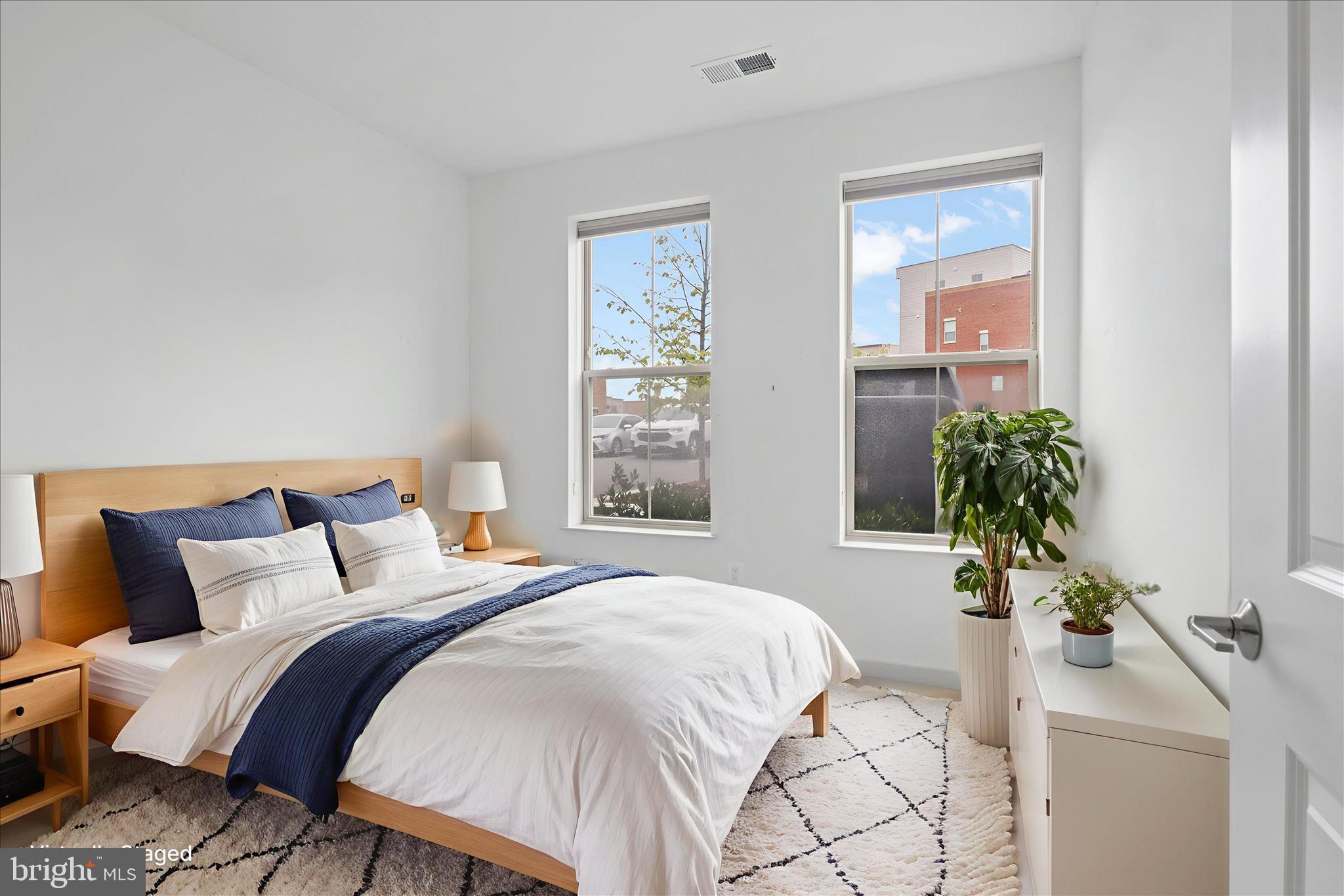 BOULEVARD VI TOWNS - Residential