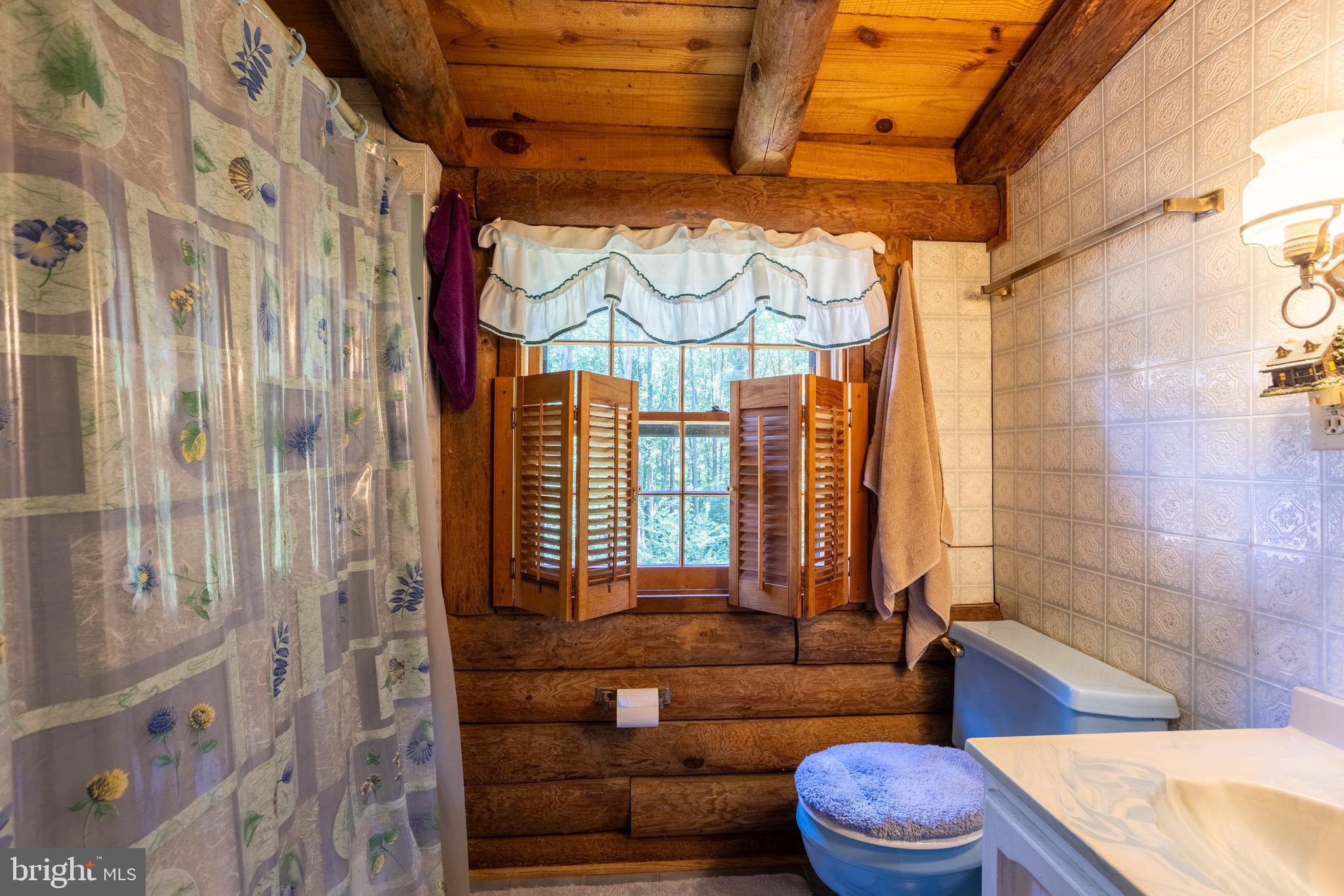 SEVEN CEDARS - Residential