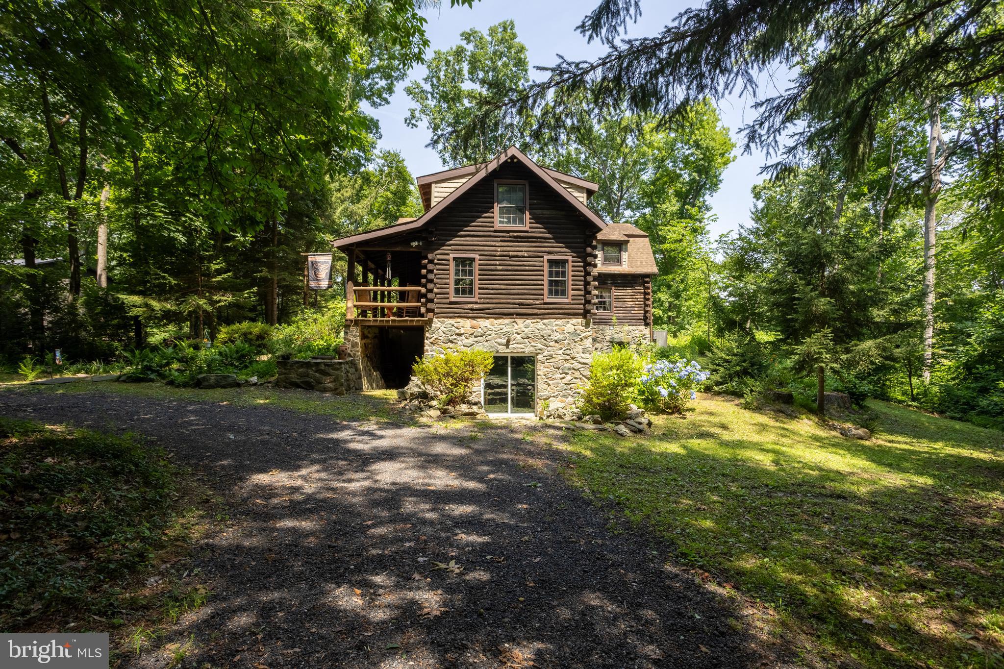 SEVEN CEDARS - Residential