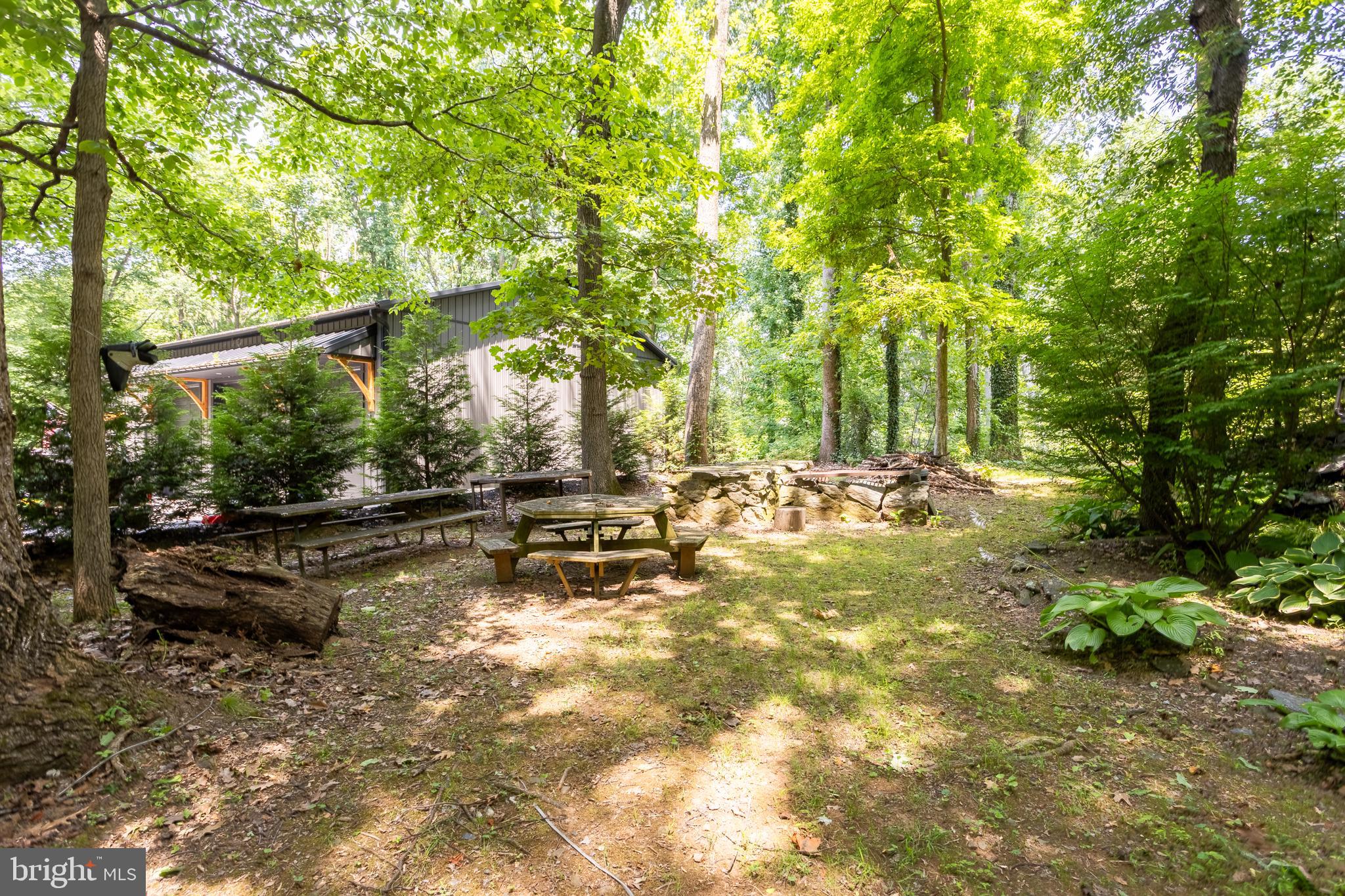 SEVEN CEDARS - Residential