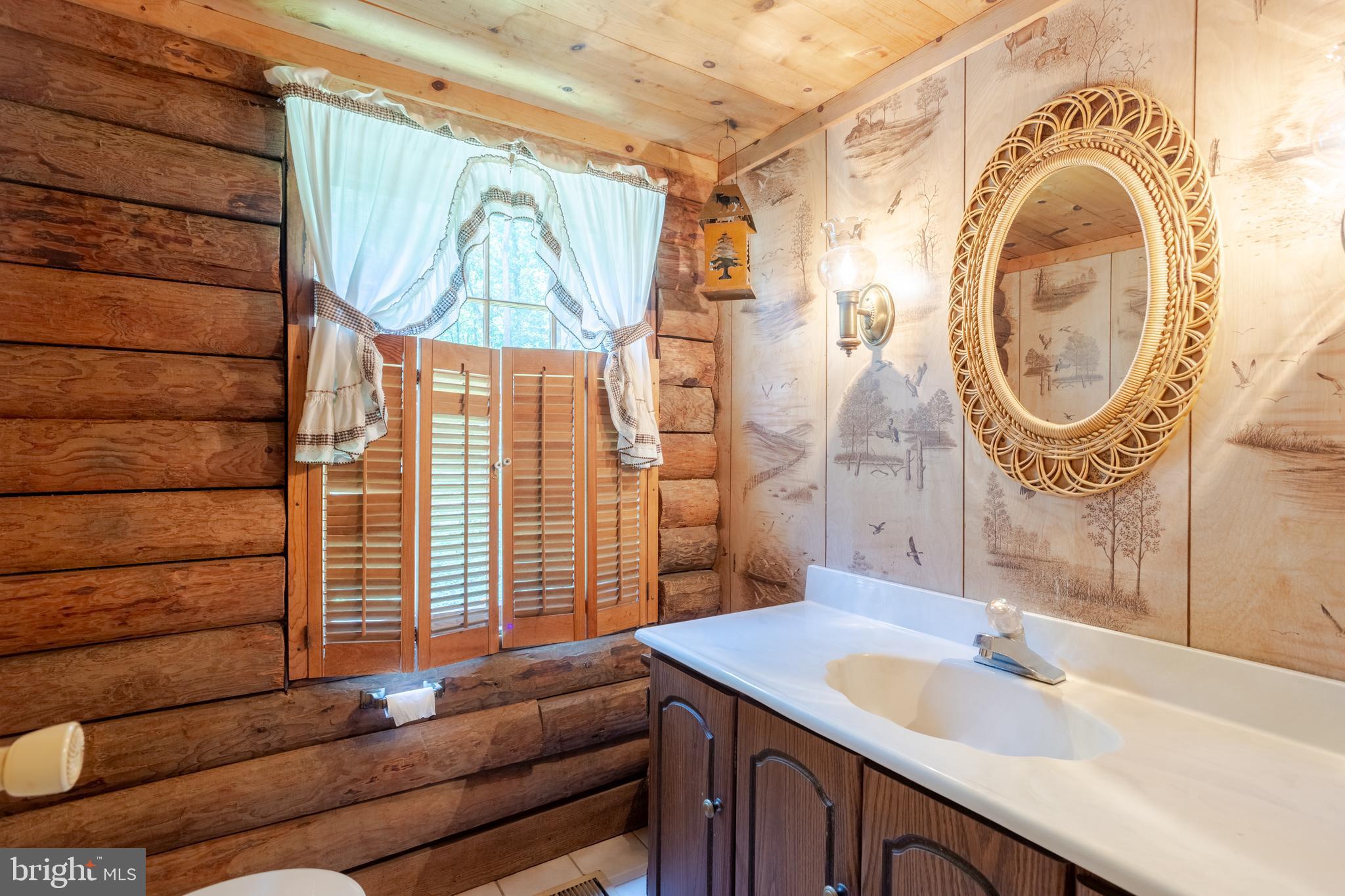 SEVEN CEDARS - Residential