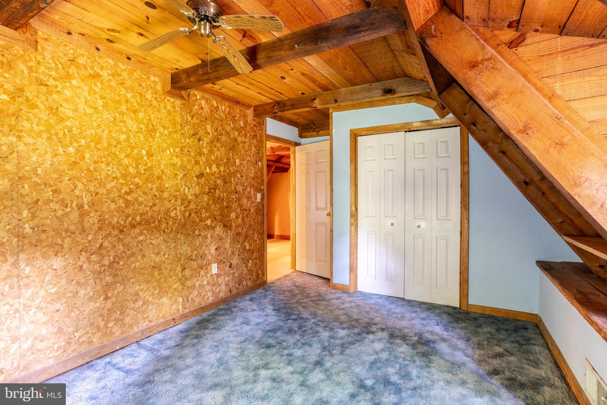 SEVEN CEDARS - Residential