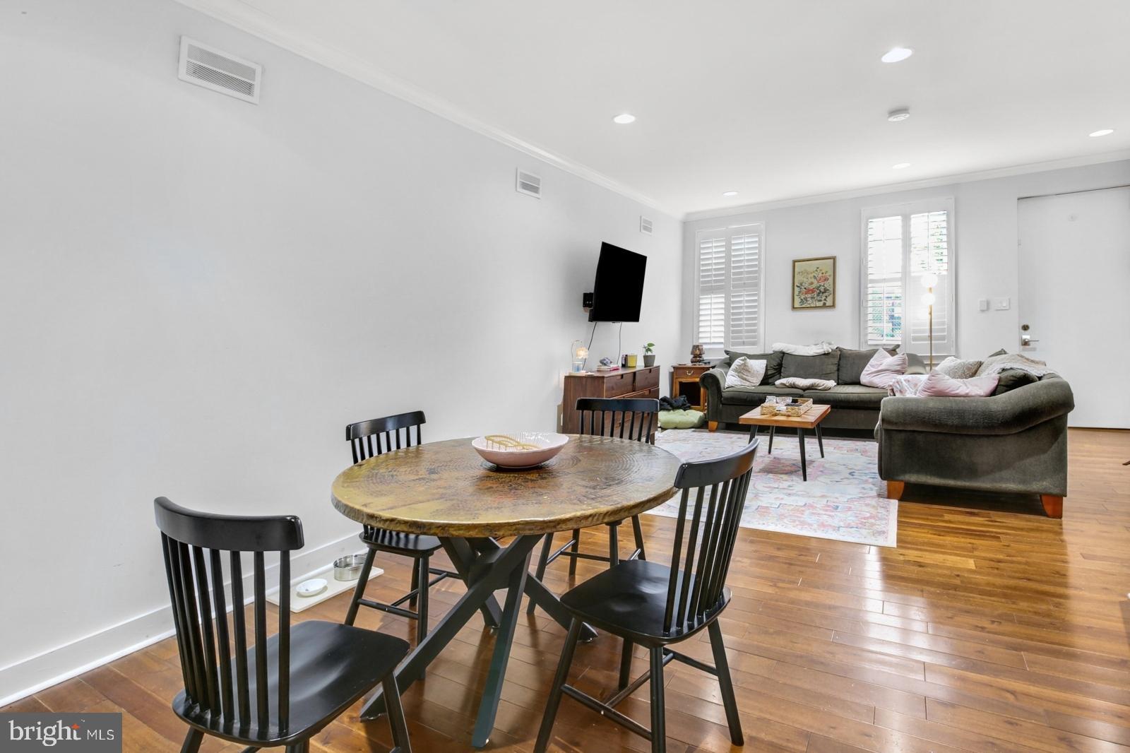 FRANCISVILLE - Residential Lease
