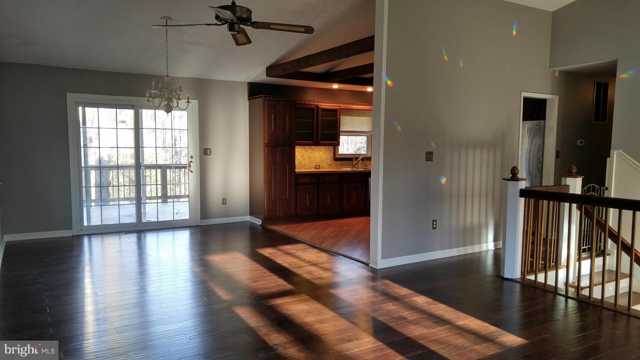 BREEZEWOOD - Residential Lease