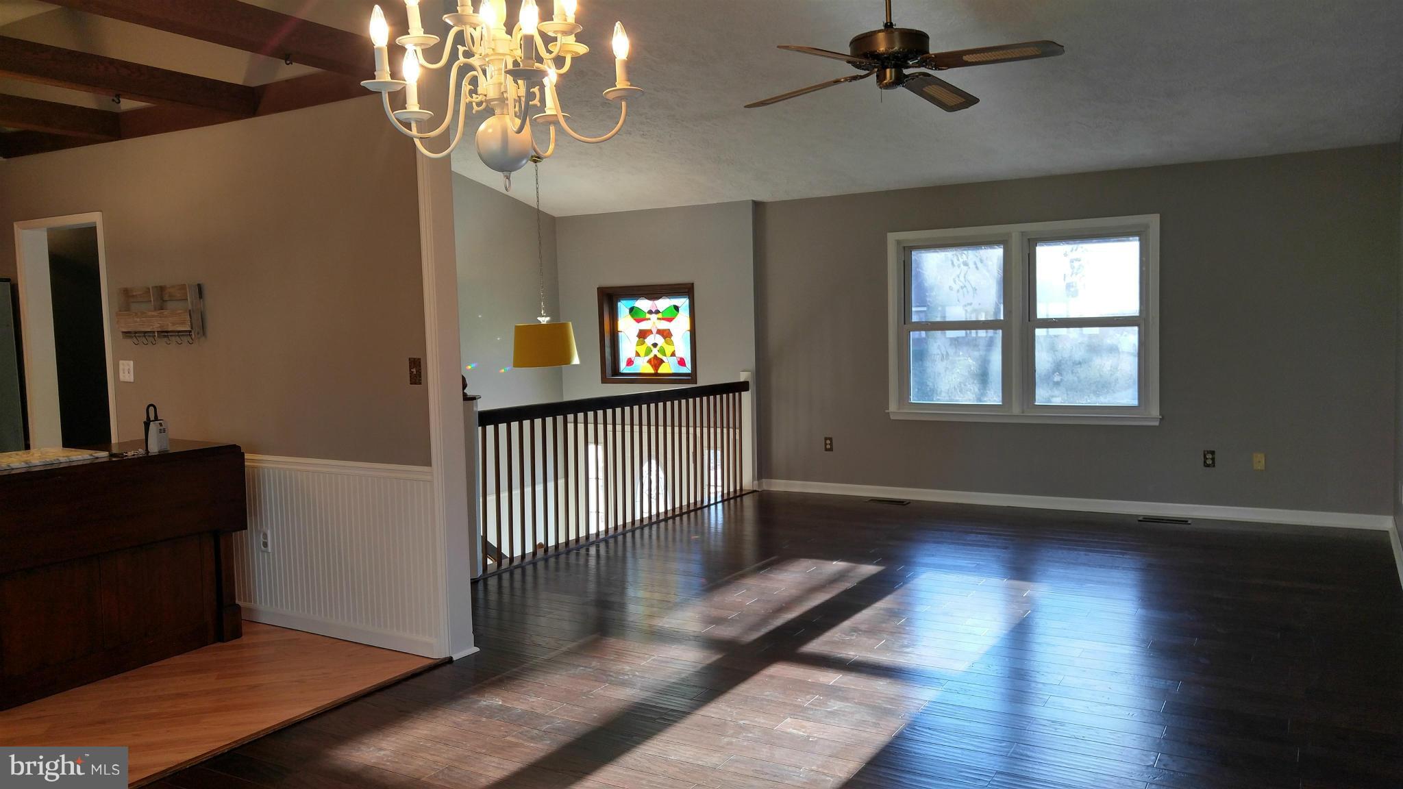 BREEZEWOOD - Residential Lease