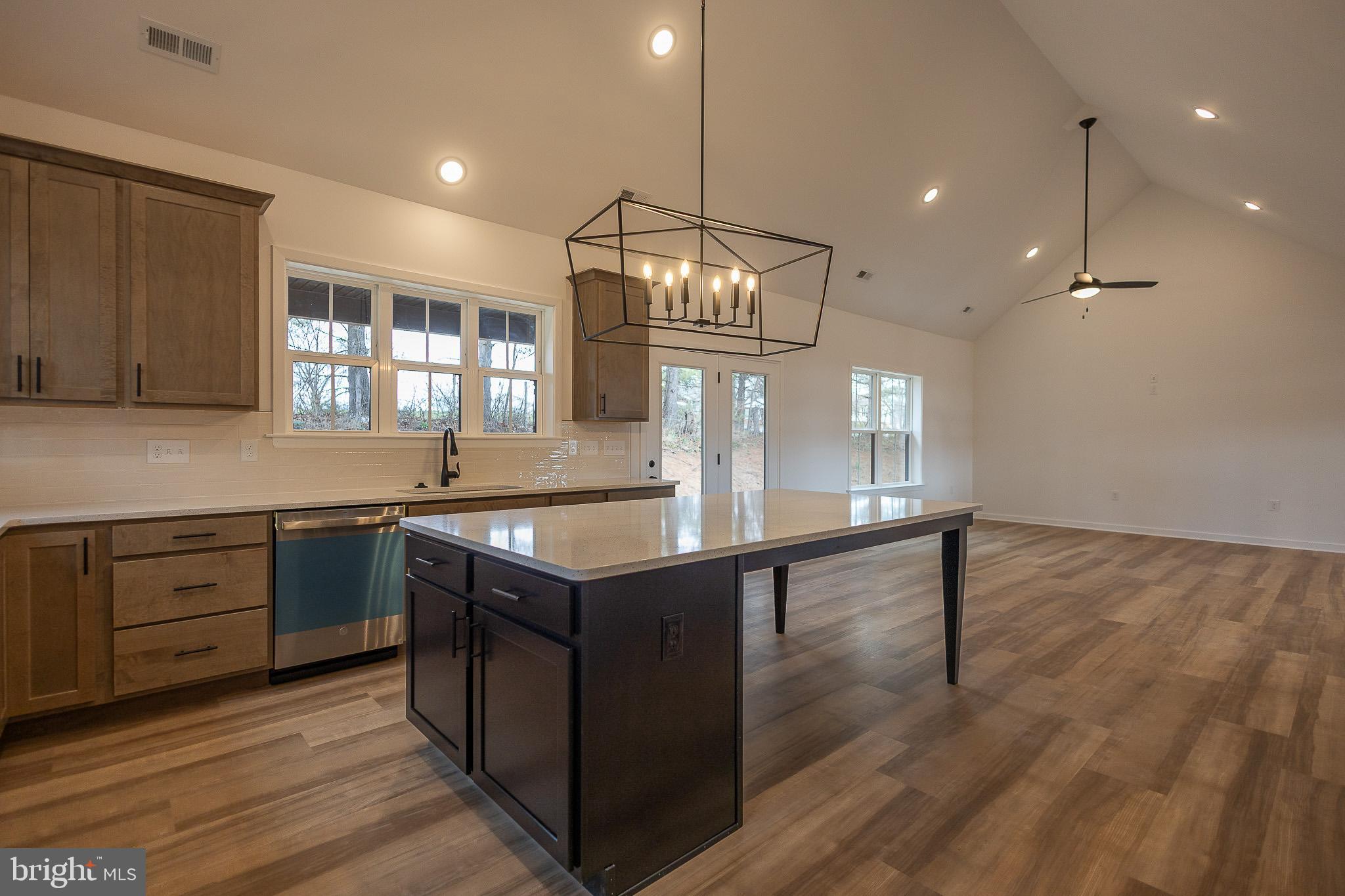 MEADOW CREST - Residential