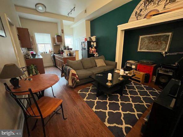 Renovated 2 bedroom, 1 bath apartment in a beautiful historical building in the Art Museum area of Philadelphia! This spacious apartment features a kitchen with newer appliances (dishwasher, garbage disposal & refrigerator), high ceilings with ceiling fans and a large ceramic tiled bath, central air & heat, good closet space. Full-sized washer and dryer in apartment. Hardwood floors in kitchen and living room, wall-to-wall carpets in bedrooms & bathroom has a tile floor. Exceptional south & west view of the city. Ideal locale: quick walk to CCP, Broad St, Whole Foods & several neighborhood spots (eateries & bars). 1st, last and security deposit (1 month) due at lease signing. $50 credit check per applicant. One year lease minimum. One month F R E E - R E N T with signing of a two-year lease.