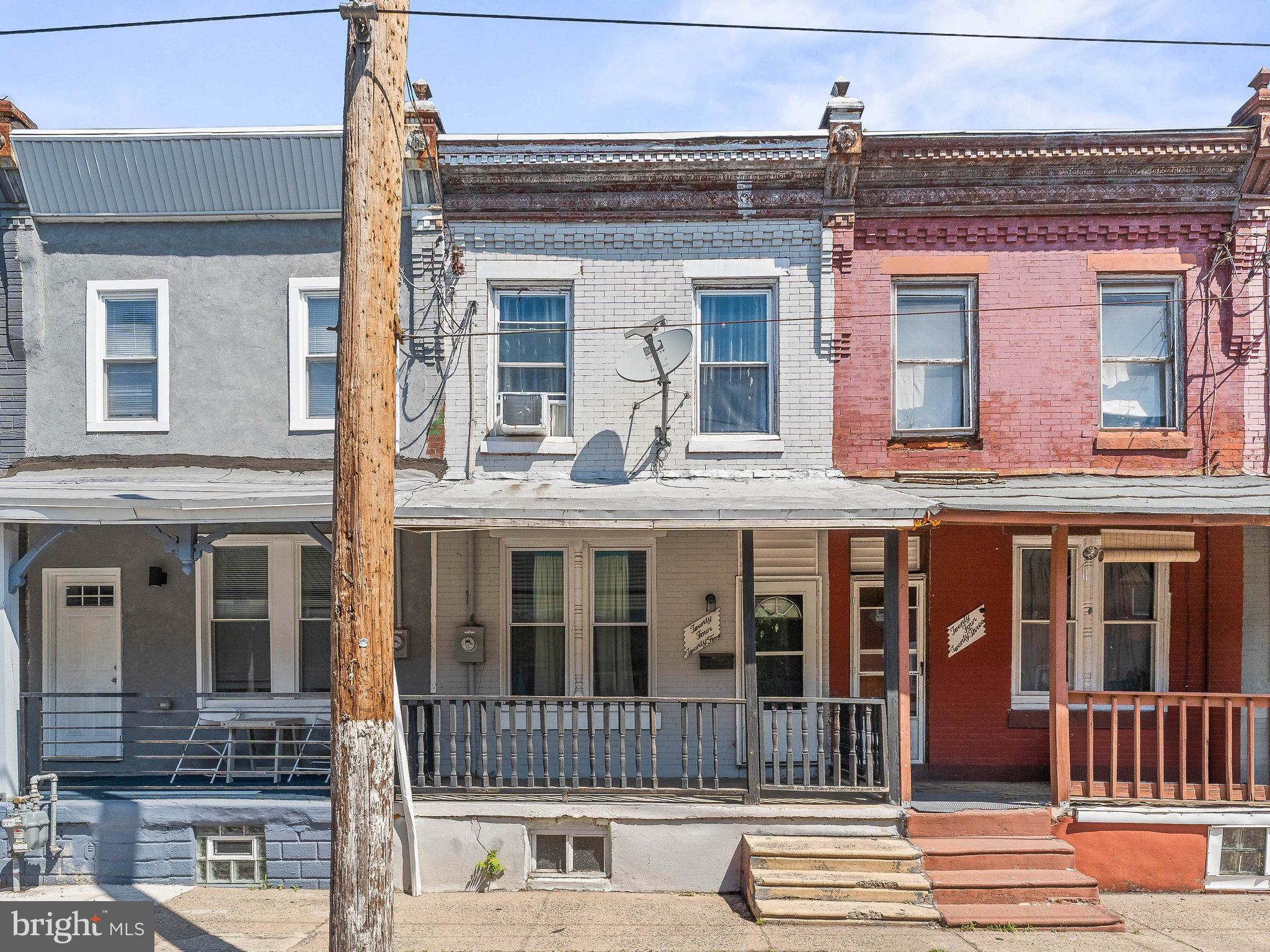 STRAWBERRY MANSION - Residential